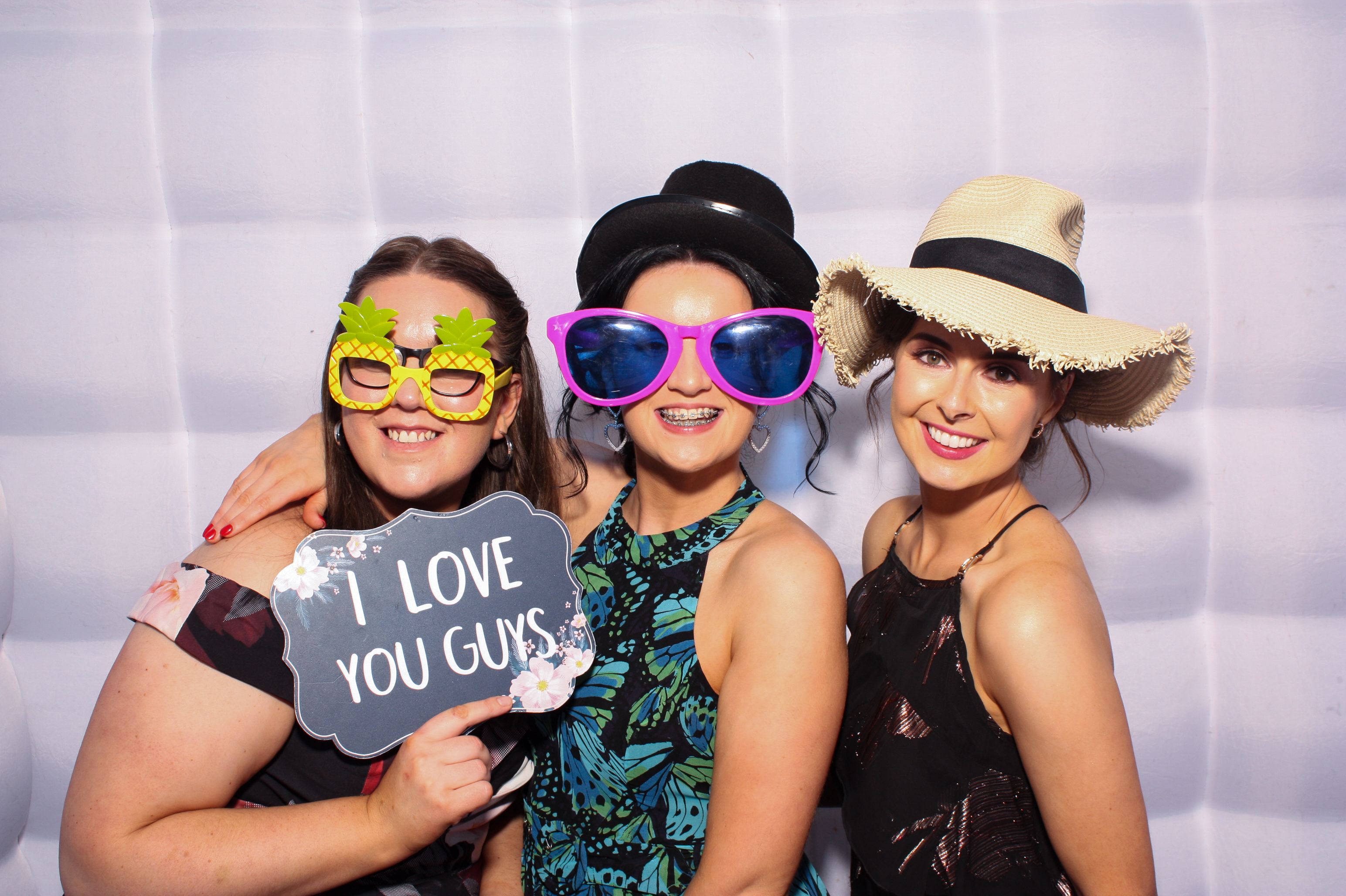 Laura & Jason's Wedding | View more photos from the event at gallery.snapmagic.ie/u/SnapMagic/Laura-Jasons-Wedding