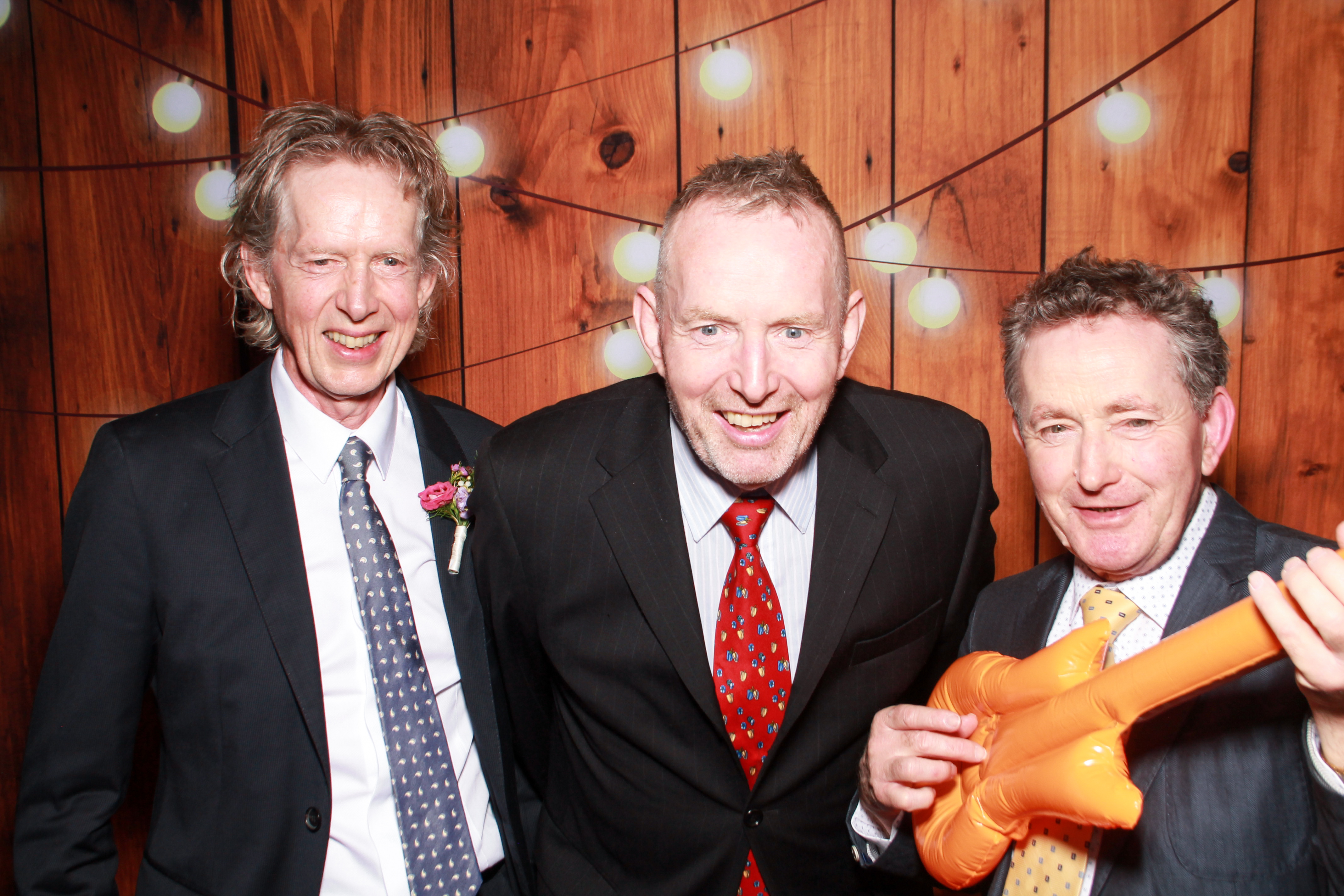 Laura & Jonathan's Wedding | View more photos from the event at gallery.snapmagic.ie/u/SnapMagic/Laura-Jonathans-Wedding