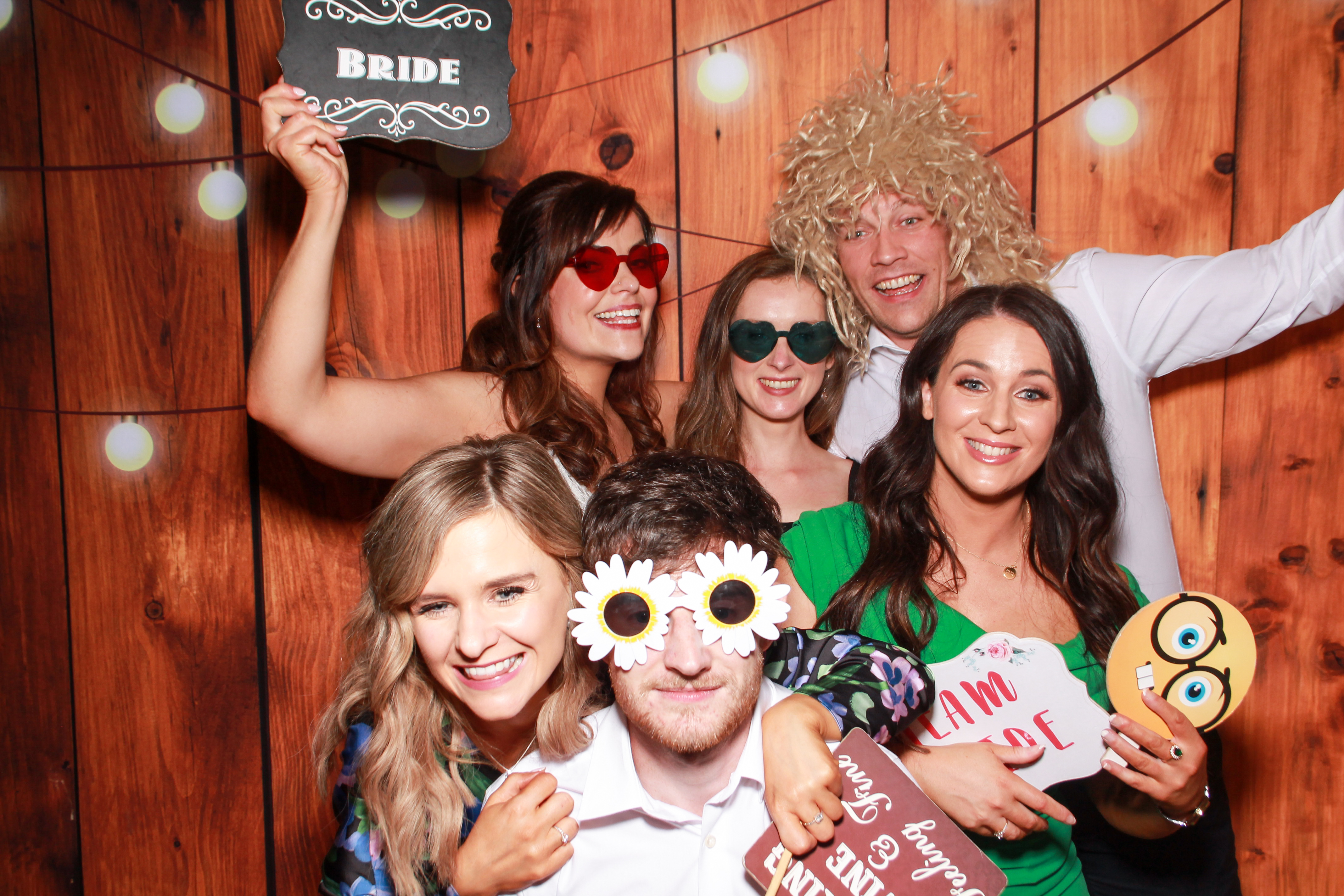 Laura & Jonathan's Wedding | View more photos from the event at gallery.snapmagic.ie/u/SnapMagic/Laura-Jonathans-Wedding