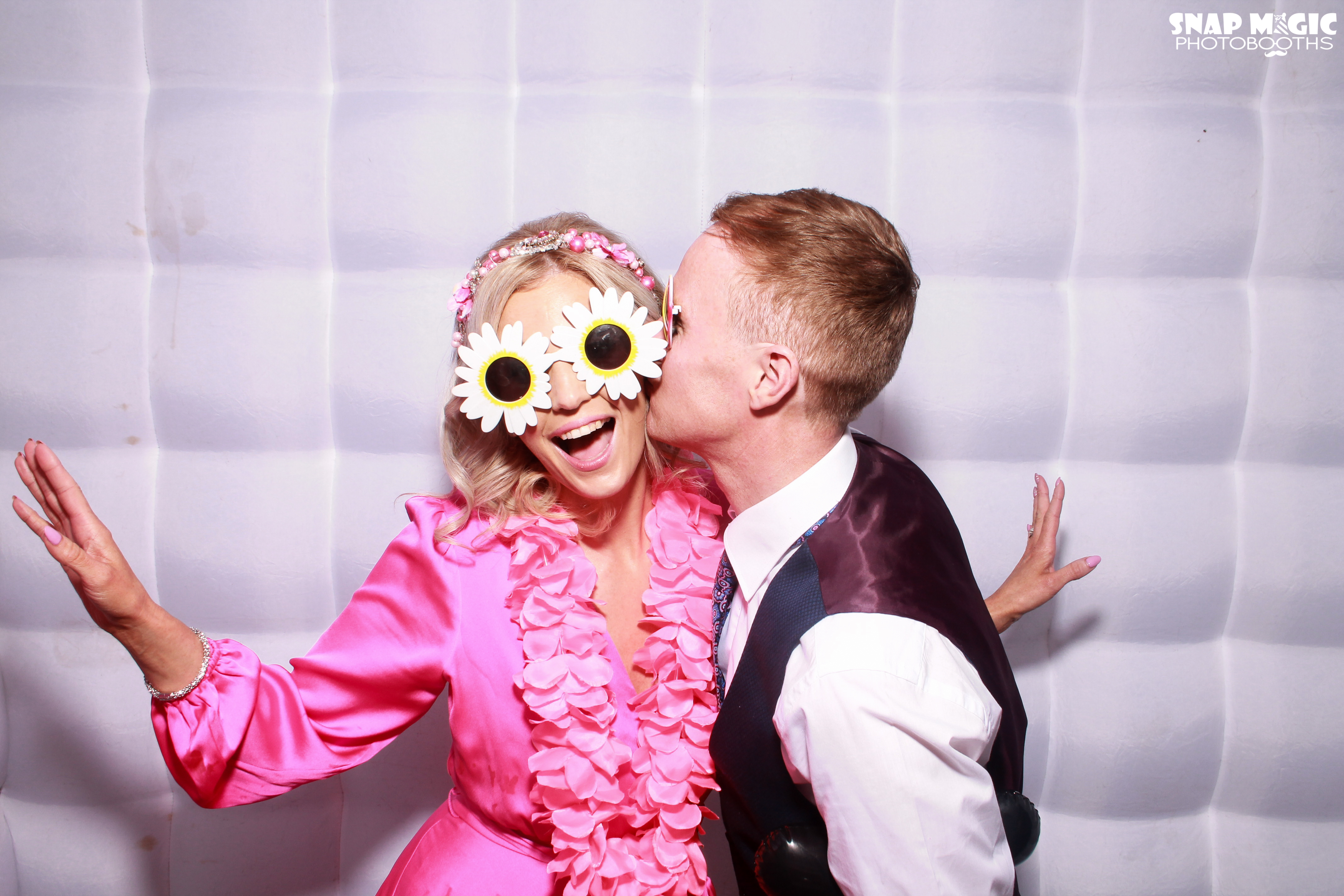 Laura & Liams Wedding | View more photos from the event at gallery.snapmagic.ie/u/SnapMagic/Laura-Liams-Wedding