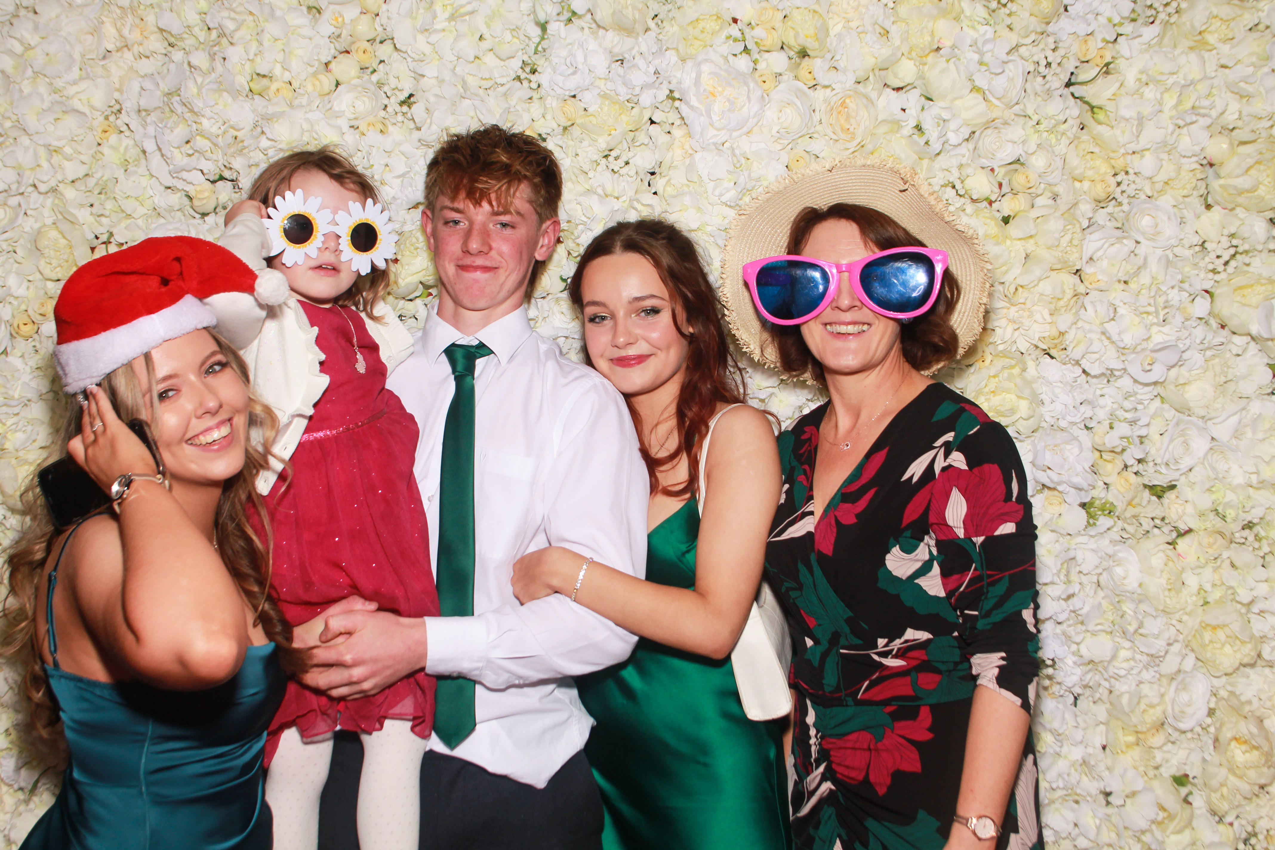 Lorraine & Neil's Wedding | View more photos from the event at gallery.snapmagic.ie/u/SnapMagic/Lorraine-Neils-Wedding