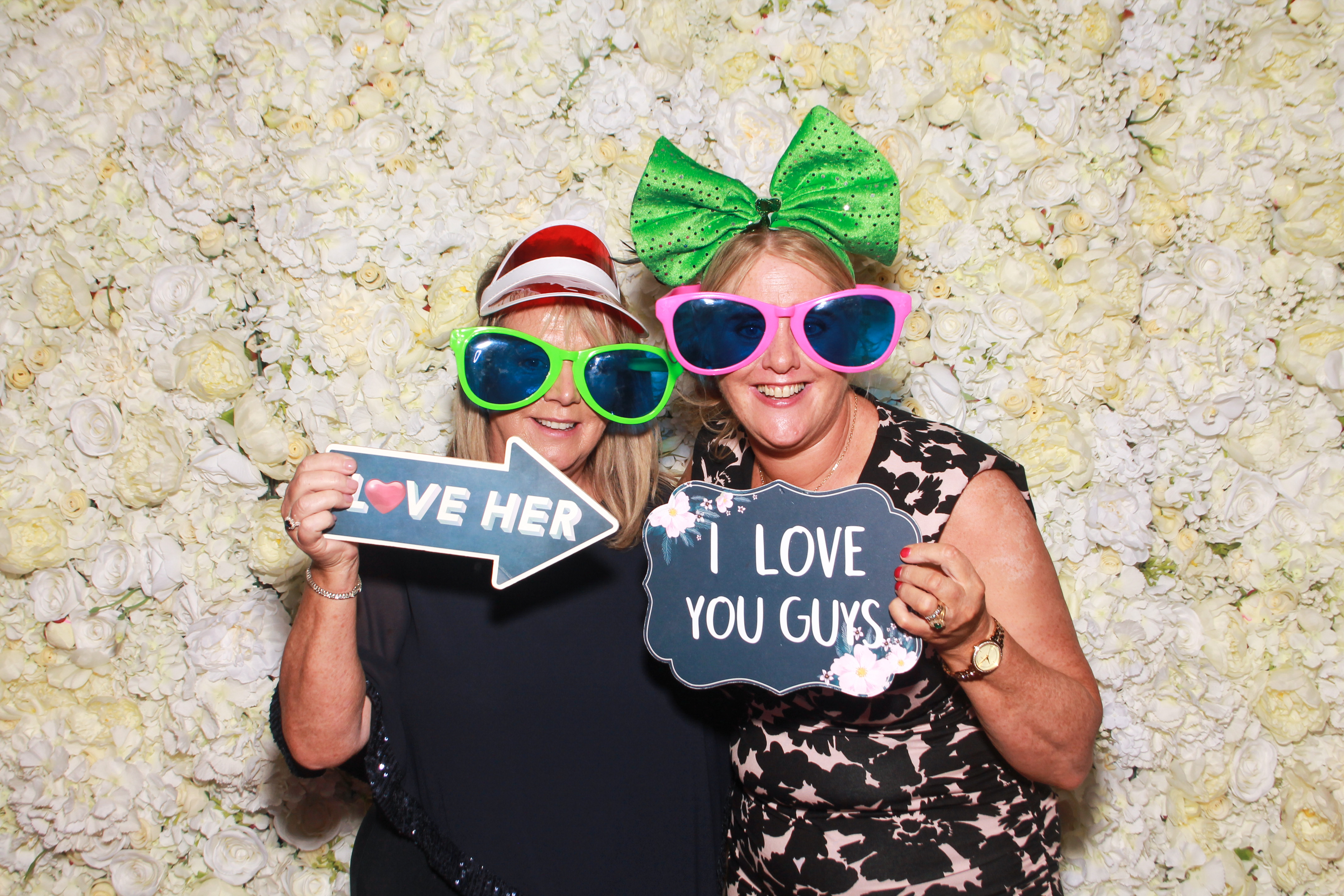 Lorraine & Neil's Wedding | View more photos from the event at gallery.snapmagic.ie/u/SnapMagic/Lorraine-Neils-Wedding