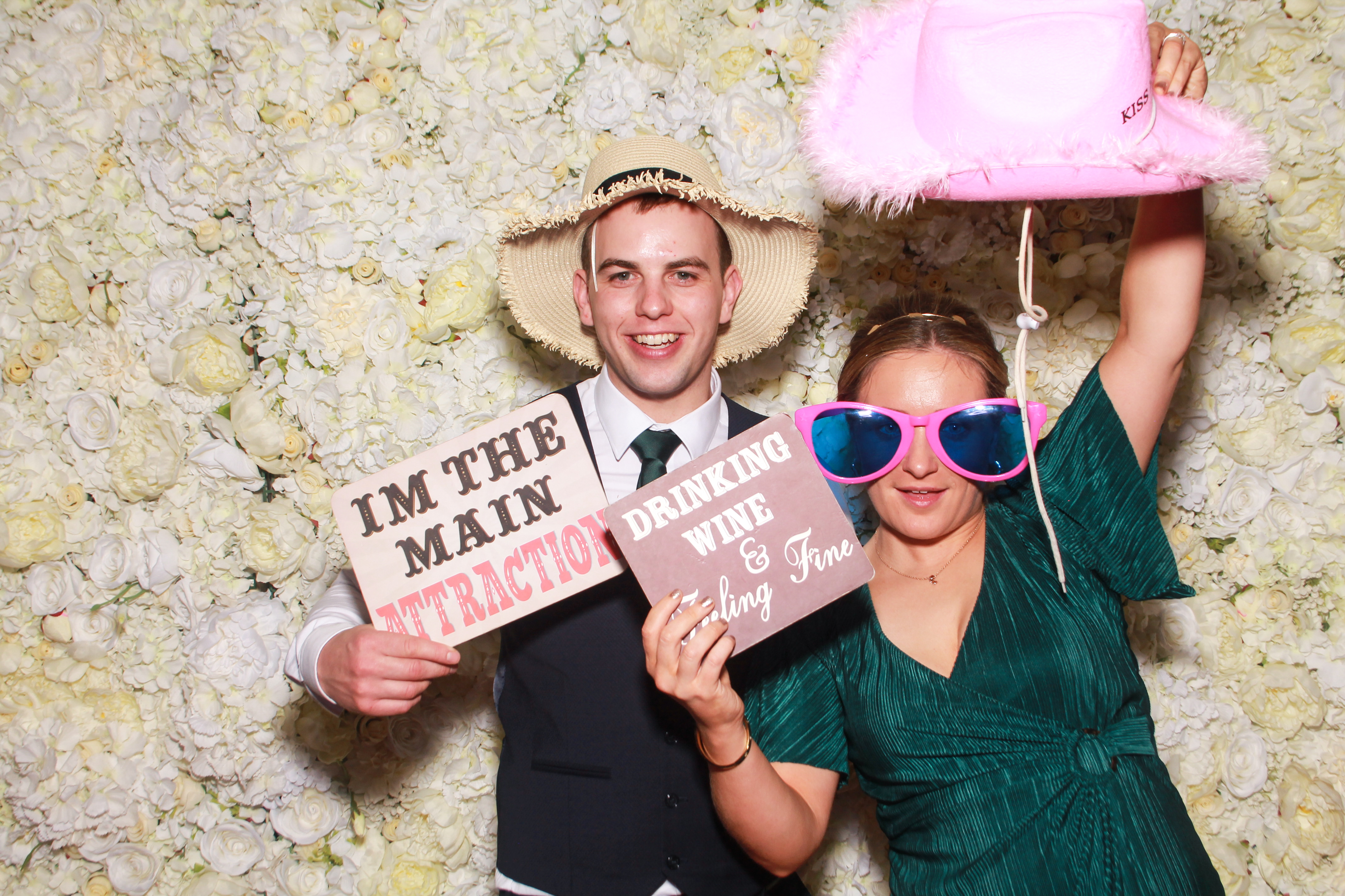 Lorraine & Neil's Wedding | View more photos from the event at gallery.snapmagic.ie/u/SnapMagic/Lorraine-Neils-Wedding