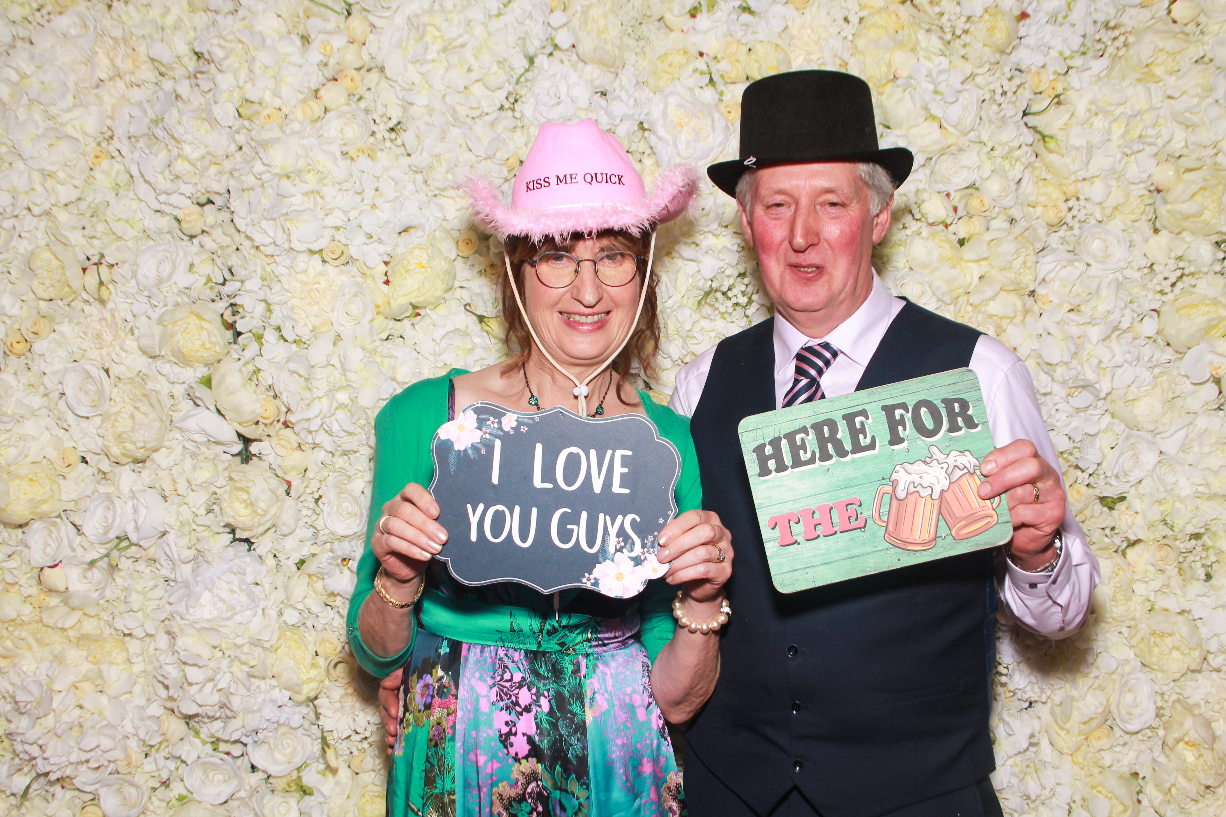 Lorraine & Neil's Wedding | View more photos from the event at gallery.snapmagic.ie/u/SnapMagic/Lorraine-Neils-Wedding