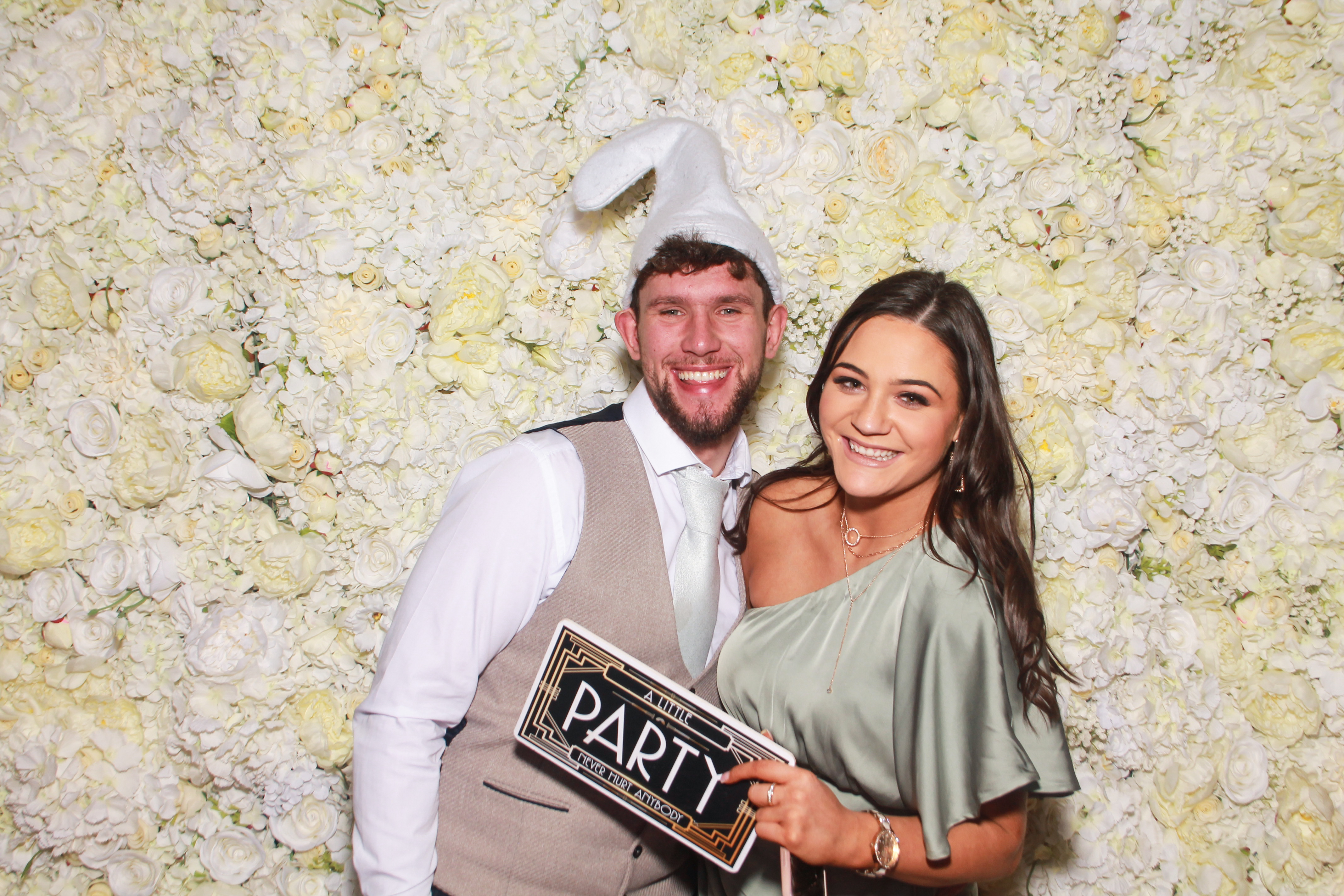 Lorraine & Neil's Wedding | View more photos from the event at gallery.snapmagic.ie/u/SnapMagic/Lorraine-Neils-Wedding
