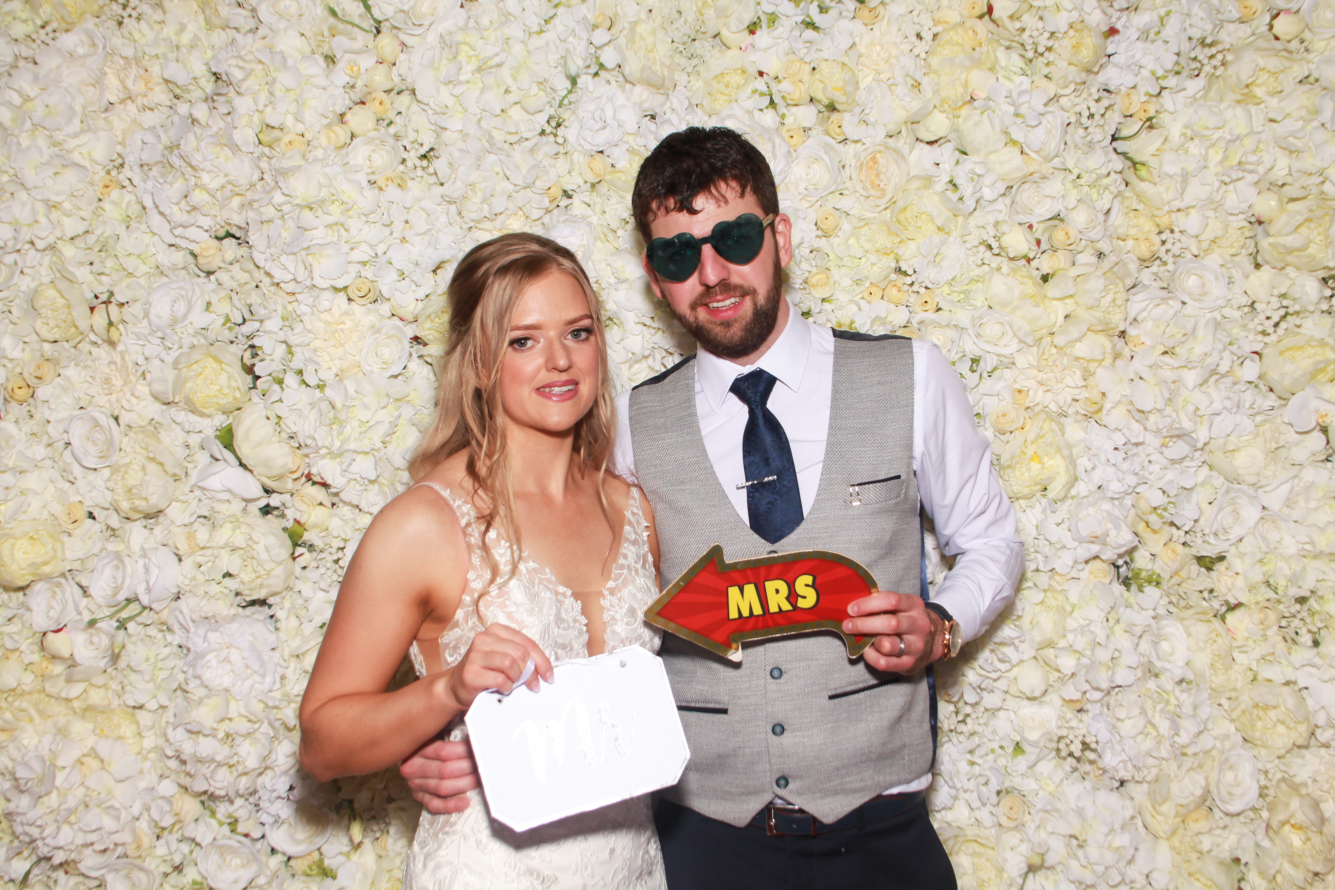 Lorraine & Neil's Wedding | View more photos from the event at gallery.snapmagic.ie/u/SnapMagic/Lorraine-Neils-Wedding