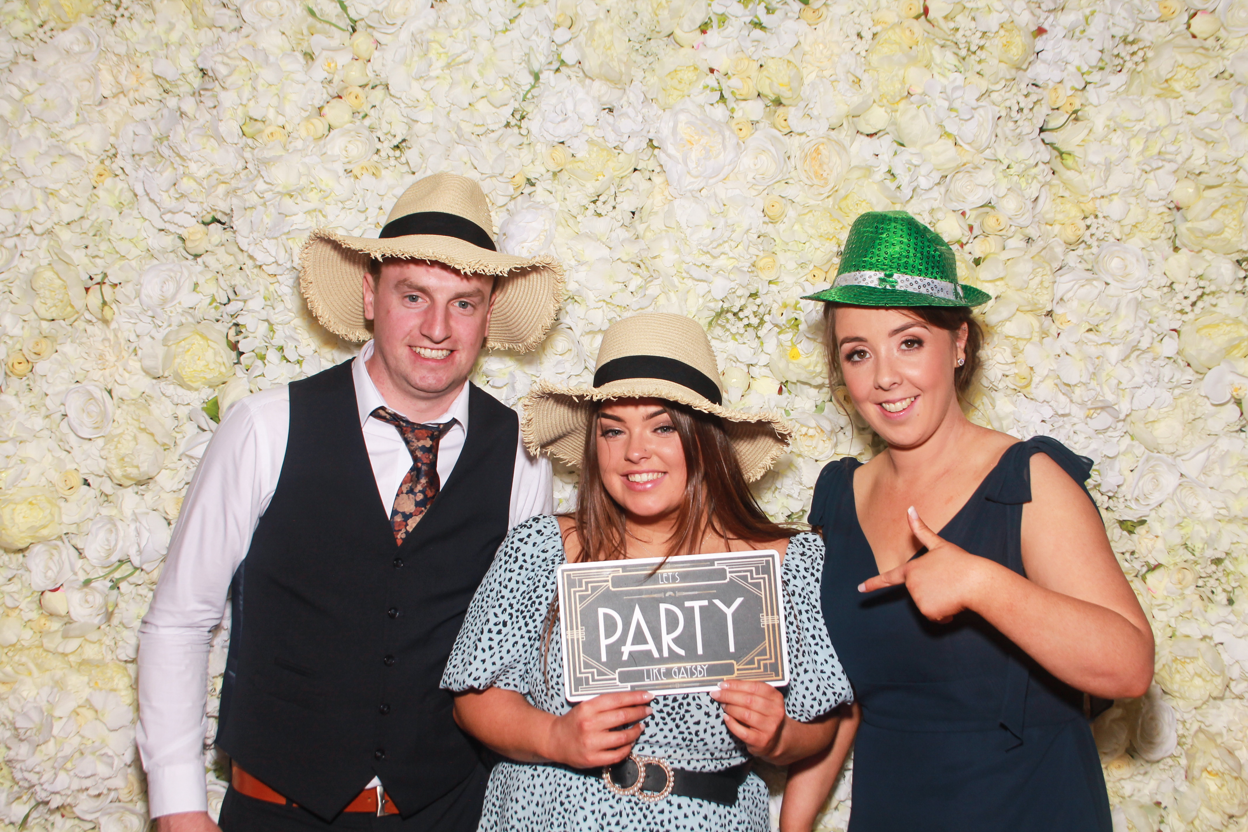 Lorraine & Neil's Wedding | View more photos from the event at gallery.snapmagic.ie/u/SnapMagic/Lorraine-Neils-Wedding