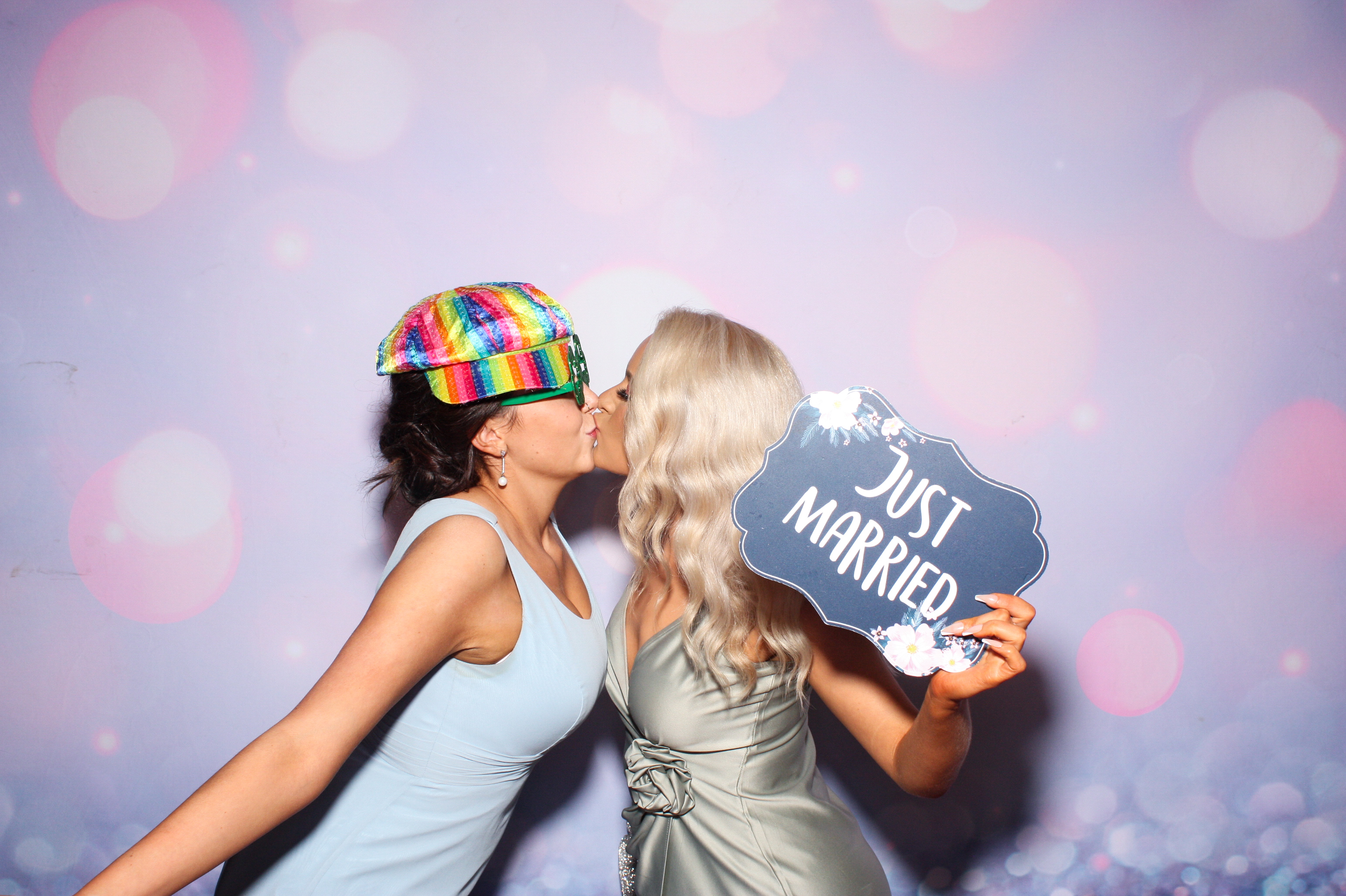 Megan & Cathals Wedding | View more photos from the event at gallery.snapmagic.ie/u/SnapMagic/Megan-Cathals-Wedding