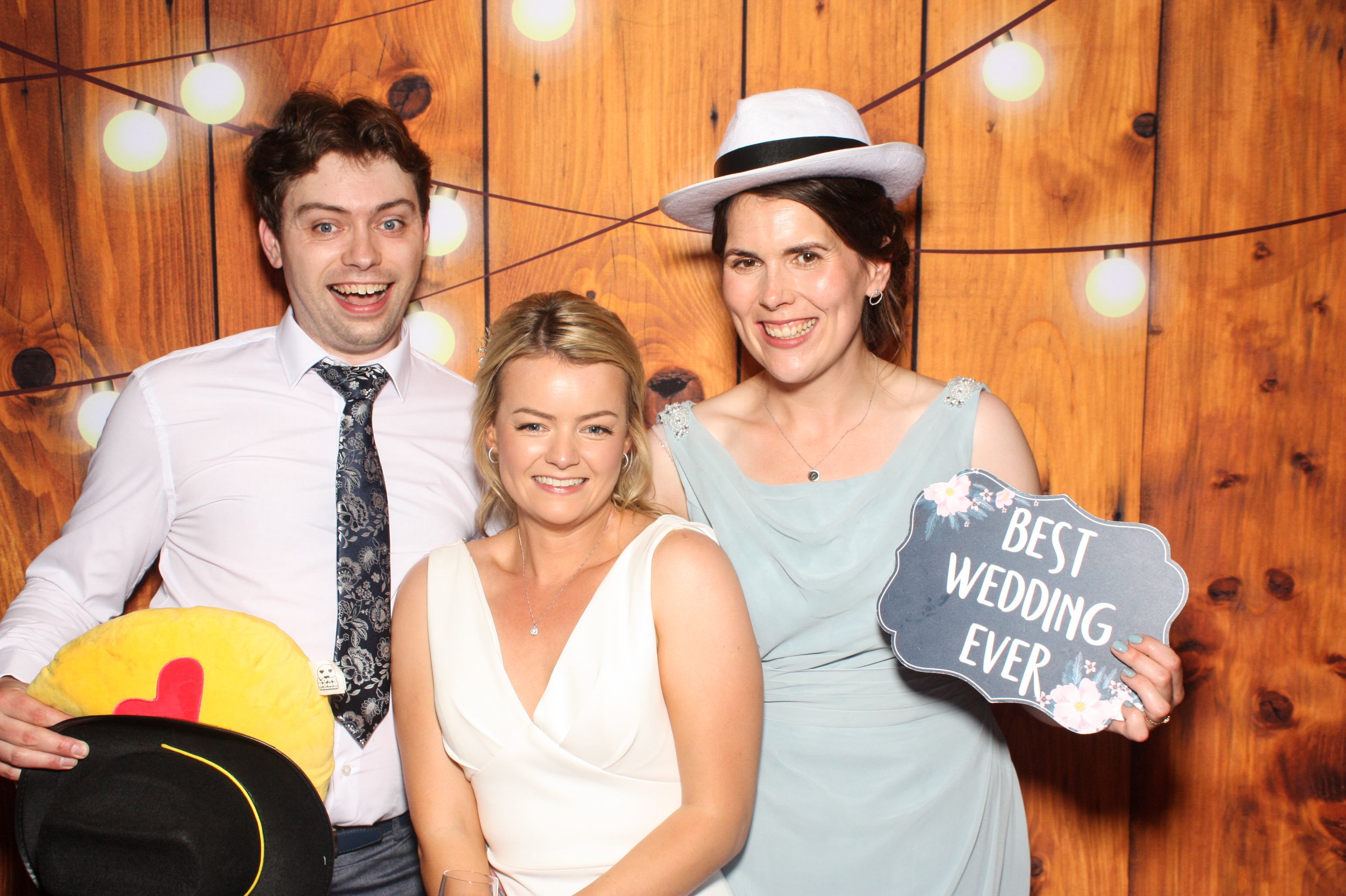 Michelle & Padraic's Wedding | View more photos from the event at gallery.snapmagic.ie/u/SnapMagic/Michelle-Padraics-Wedding