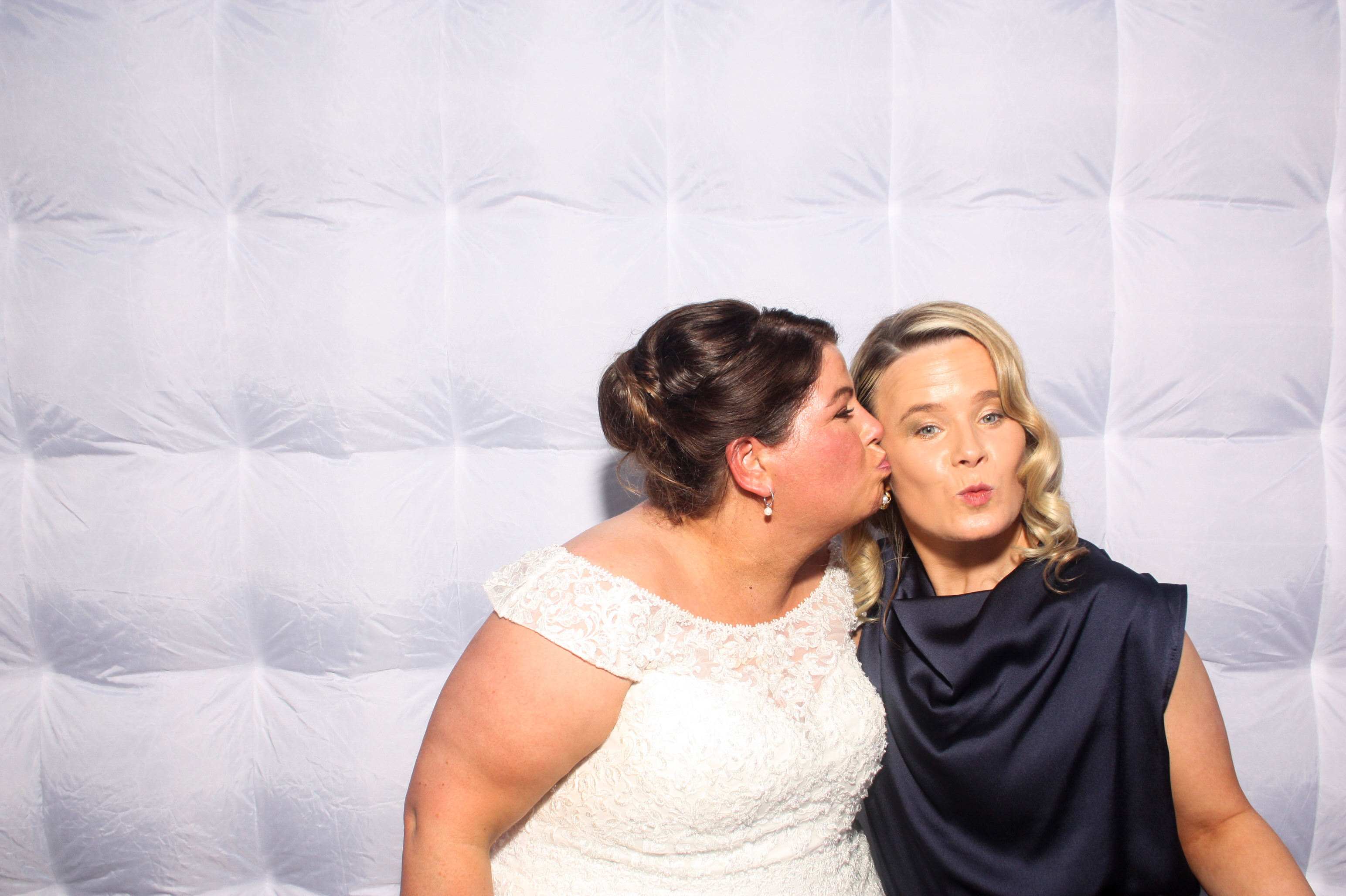 Michelle & Patrick's Wedding | View more photos from the event at gallery.snapmagic.ie/u/SnapMagic/Michelle-Patricks-Wedding