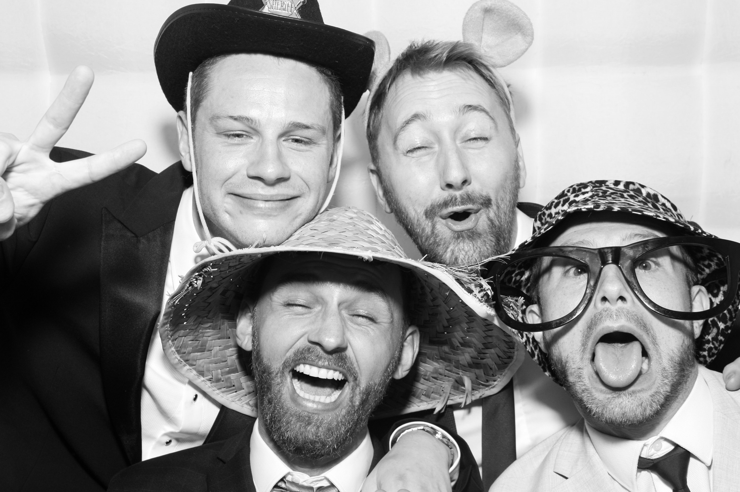 Natalie & Adam's Wedding | View more photos from the event at gallery.snapmagic.ie/u/SnapMagic/Natalie-Adams-Wedding