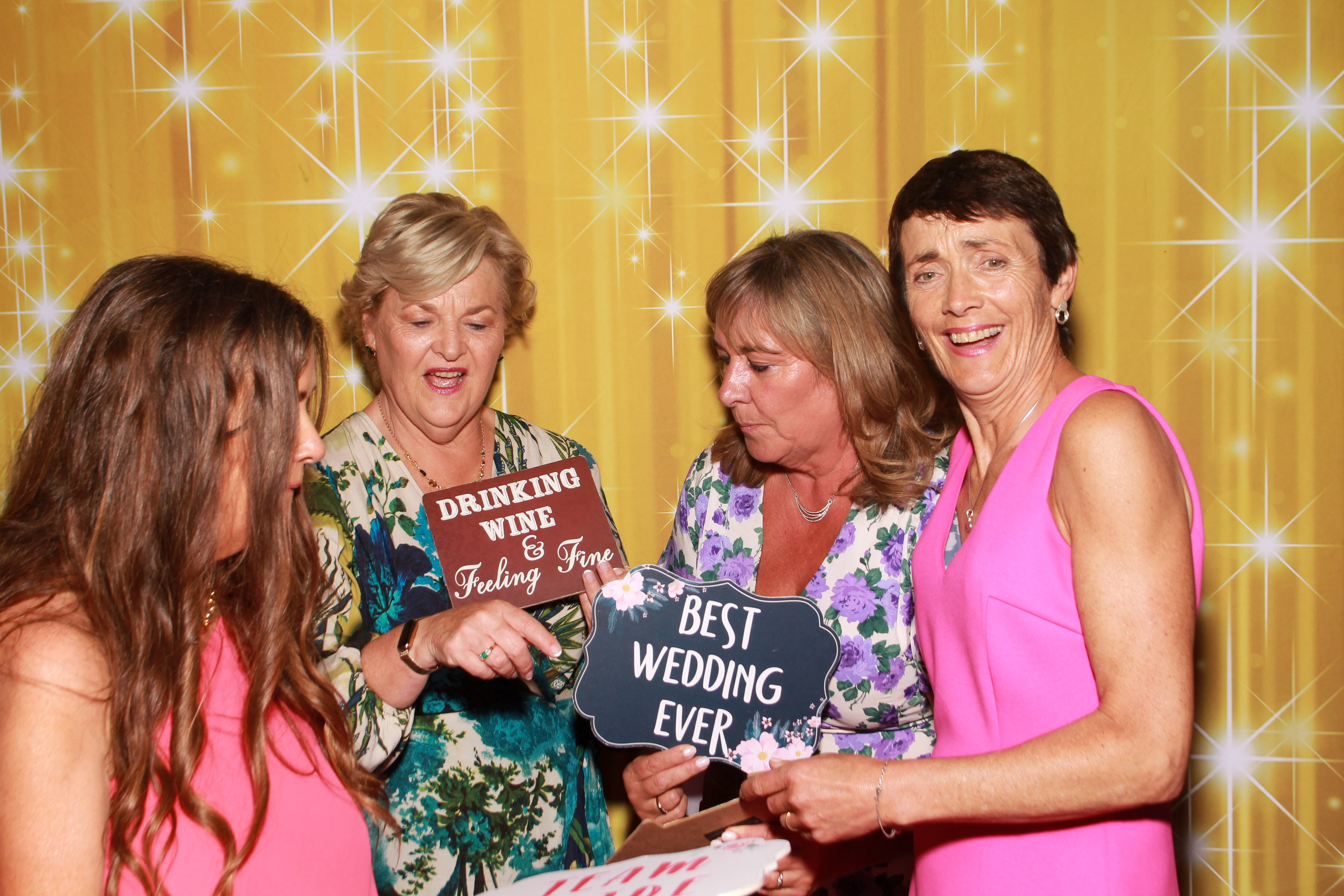 Olivia & Jamie's Wedding | View more photos from the event at gallery.snapmagic.ie/u/SnapMagic/Olivia-Jamies-Wedding