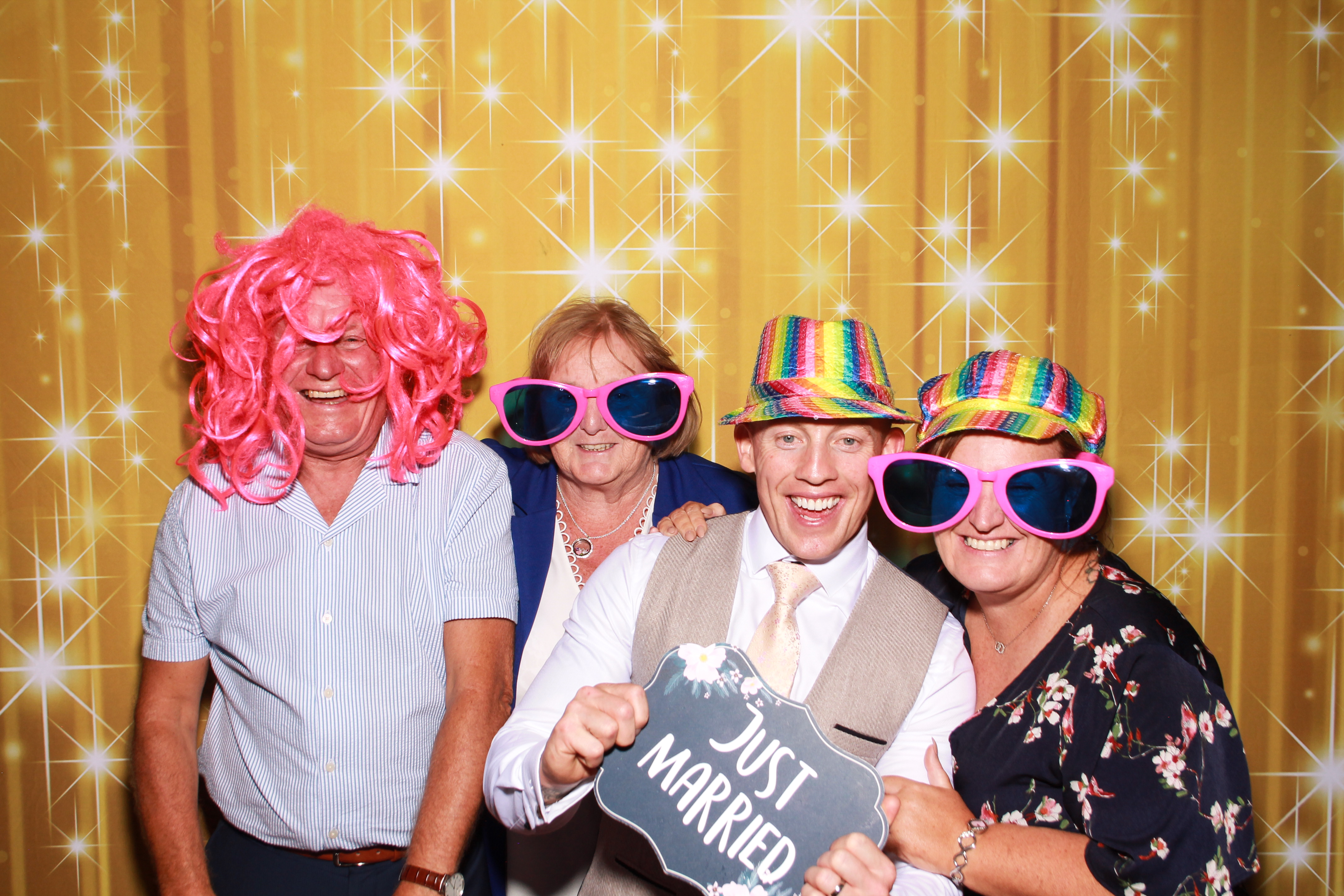 Orla & Darren's Wedding | View more photos from the event at gallery.snapmagic.ie/u/SnapMagic/Orla-Darrens-Wedding