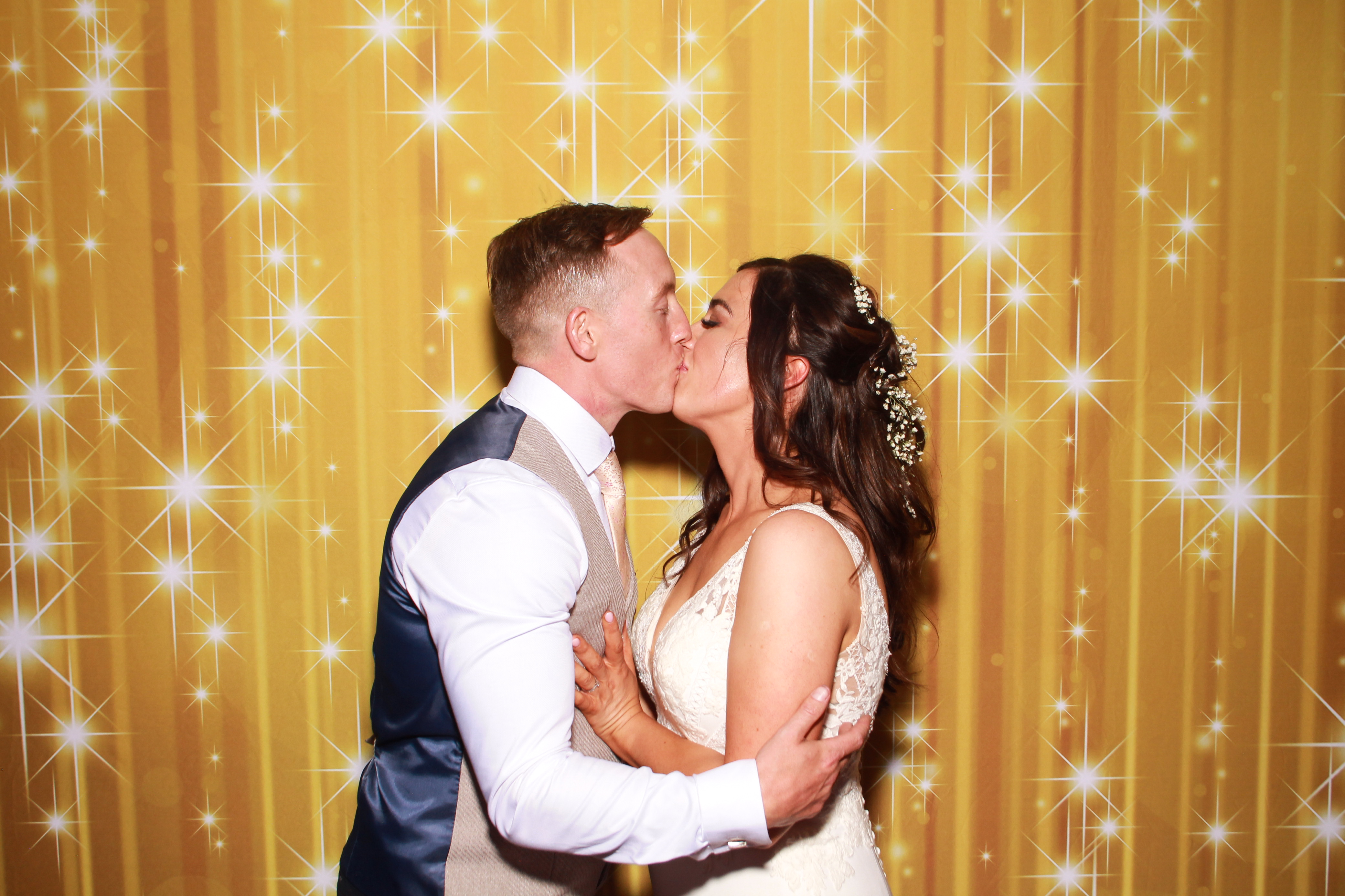 Orla & Darren's Wedding | View more photos from the event at gallery.snapmagic.ie/u/SnapMagic/Orla-Darrens-Wedding