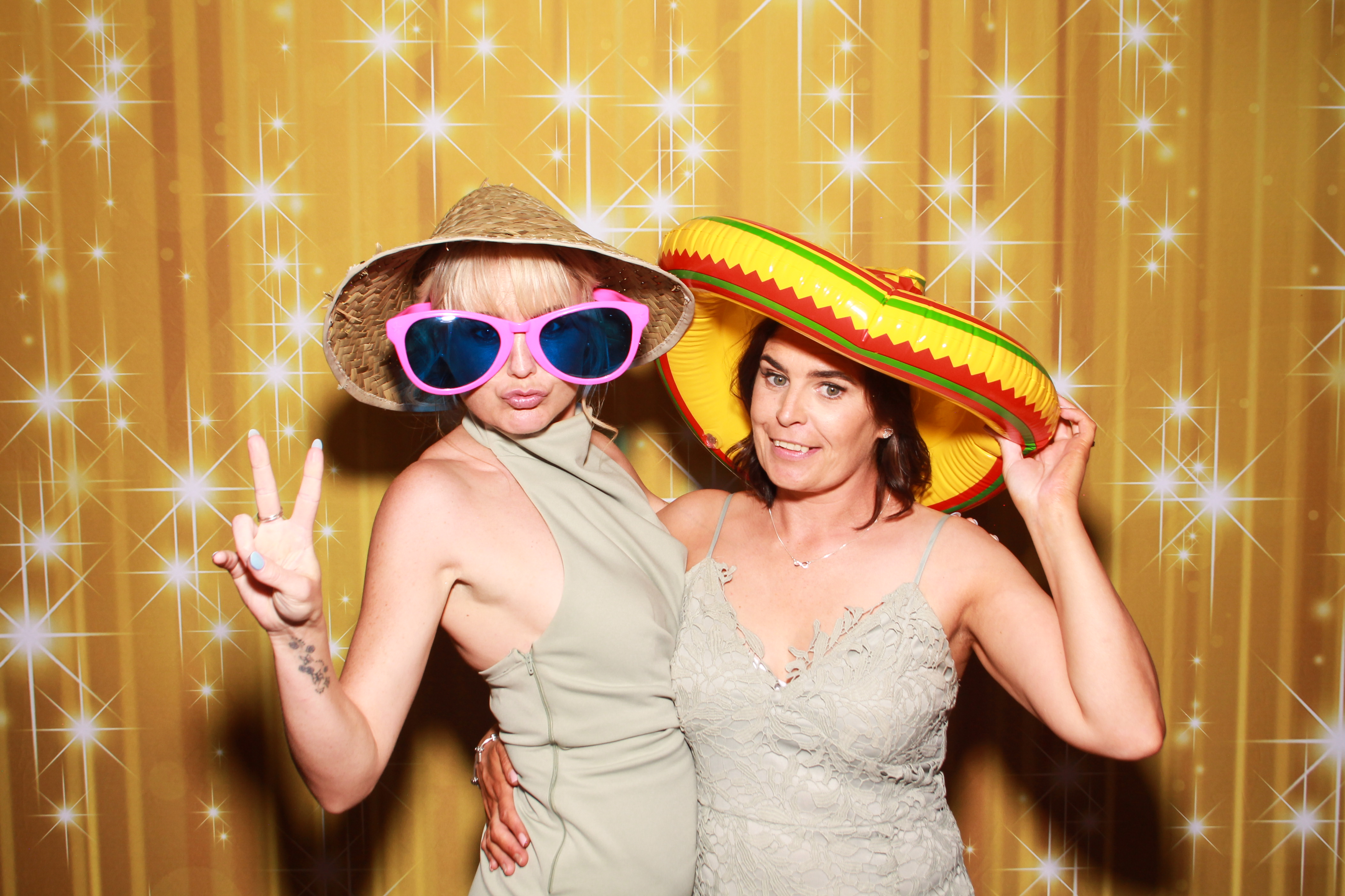 Orla & Darren's Wedding | View more photos from the event at gallery.snapmagic.ie/u/SnapMagic/Orla-Darrens-Wedding
