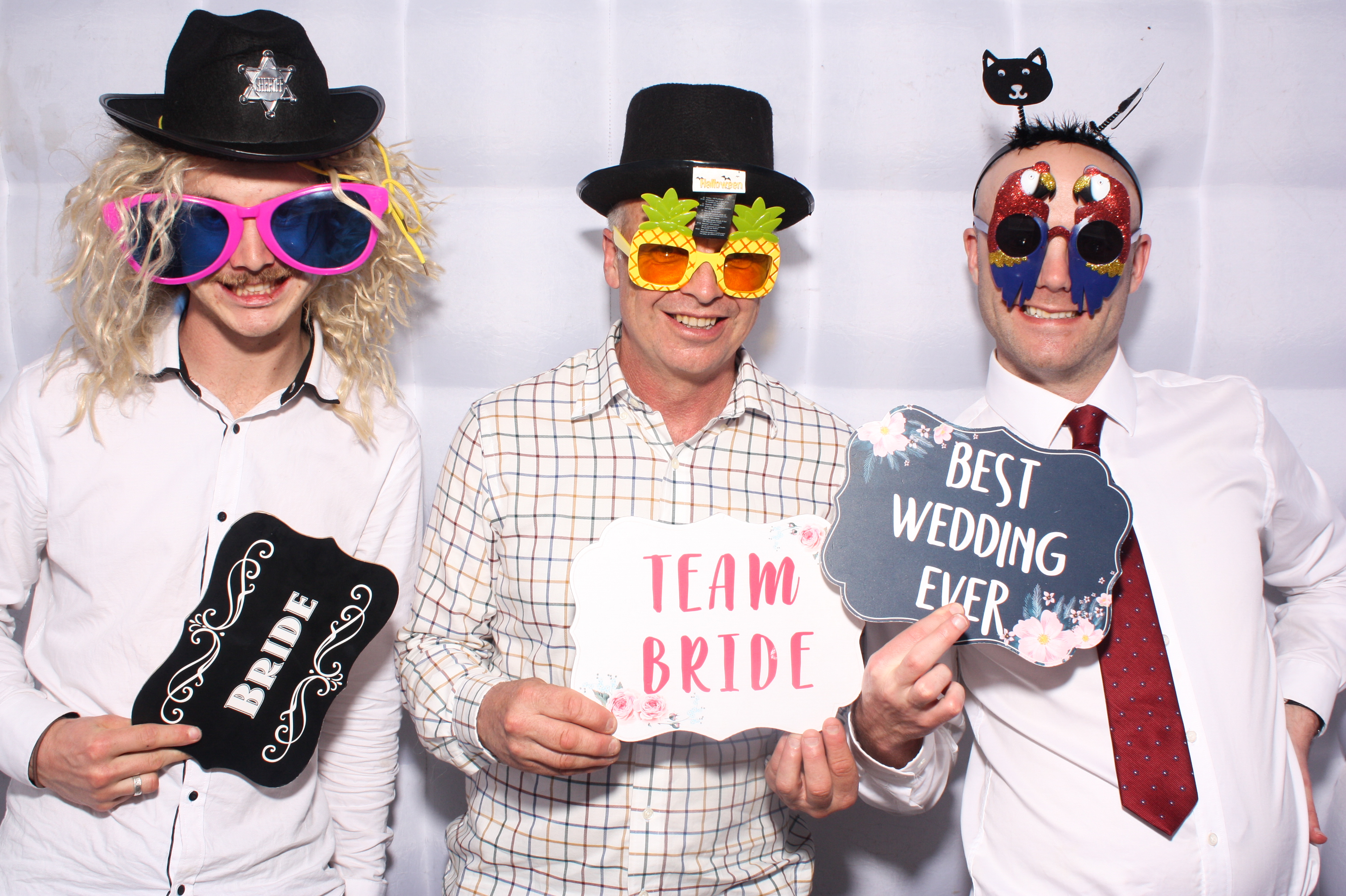 Rachel & Cian's Wedding | View more photos from the event at gallery.snapmagic.ie/u/SnapMagic/Rachel-Cians-Wedding