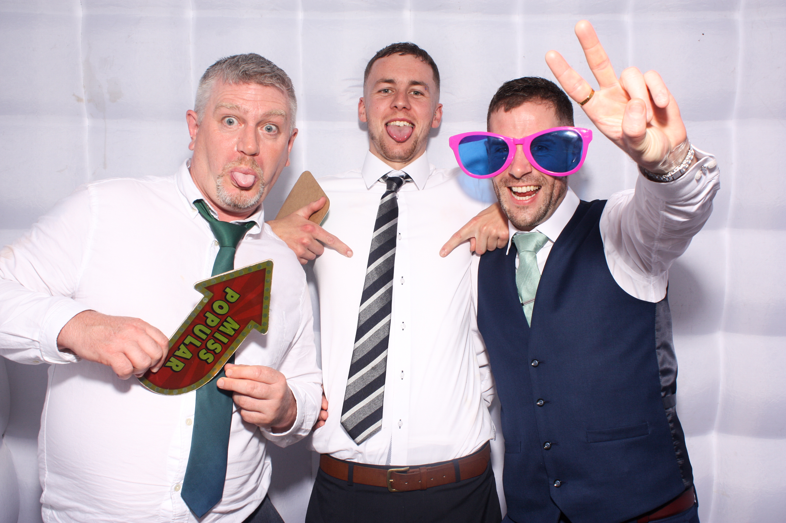 Rachel & Cian's Wedding | View more photos from the event at gallery.snapmagic.ie/u/SnapMagic/Rachel-Cians-Wedding