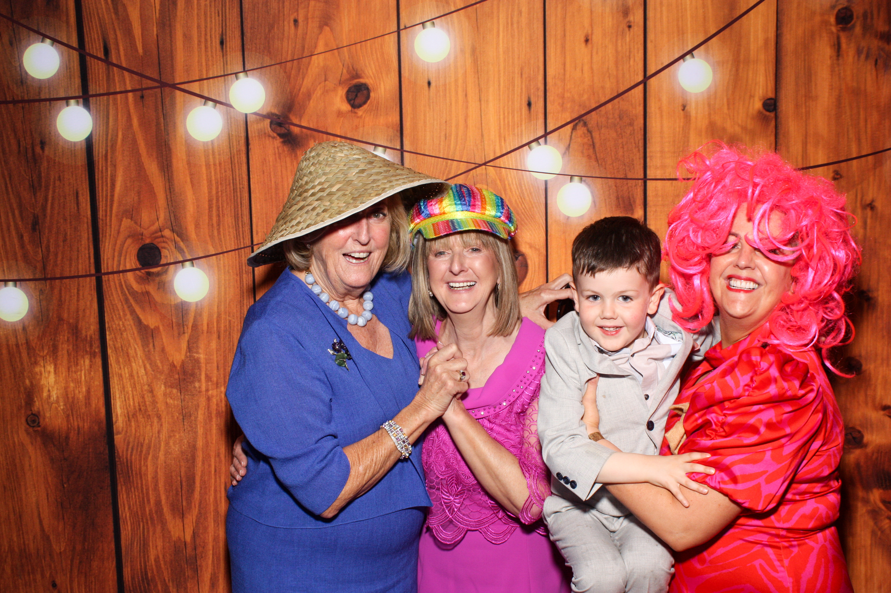 Shauna & Kevins Wedding | View more photos from the event at gallery.snapmagic.ie/u/SnapMagic/Shauna-Kevins-Wedding