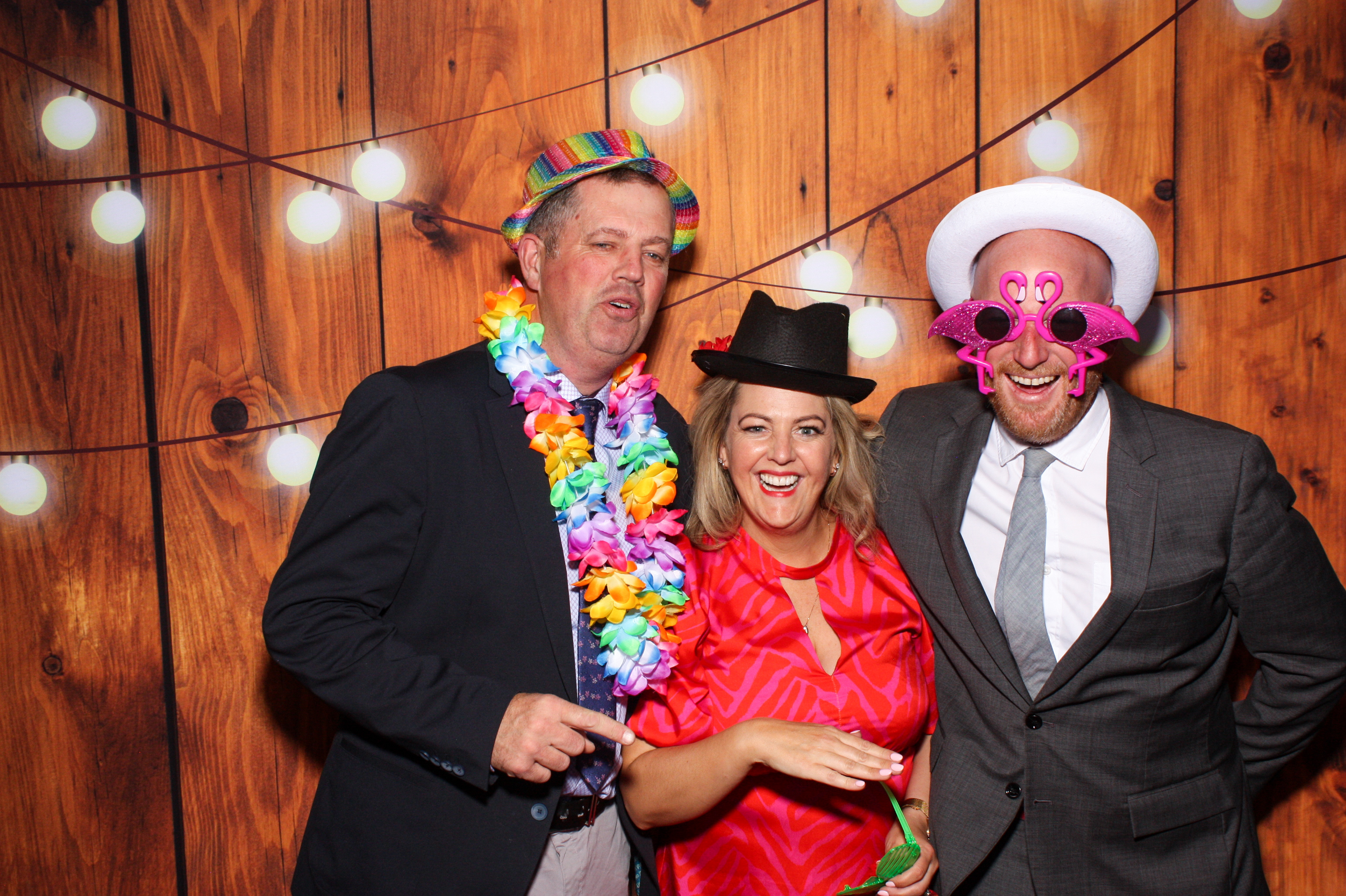 Shauna & Kevins Wedding | View more photos from the event at gallery.snapmagic.ie/u/SnapMagic/Shauna-Kevins-Wedding