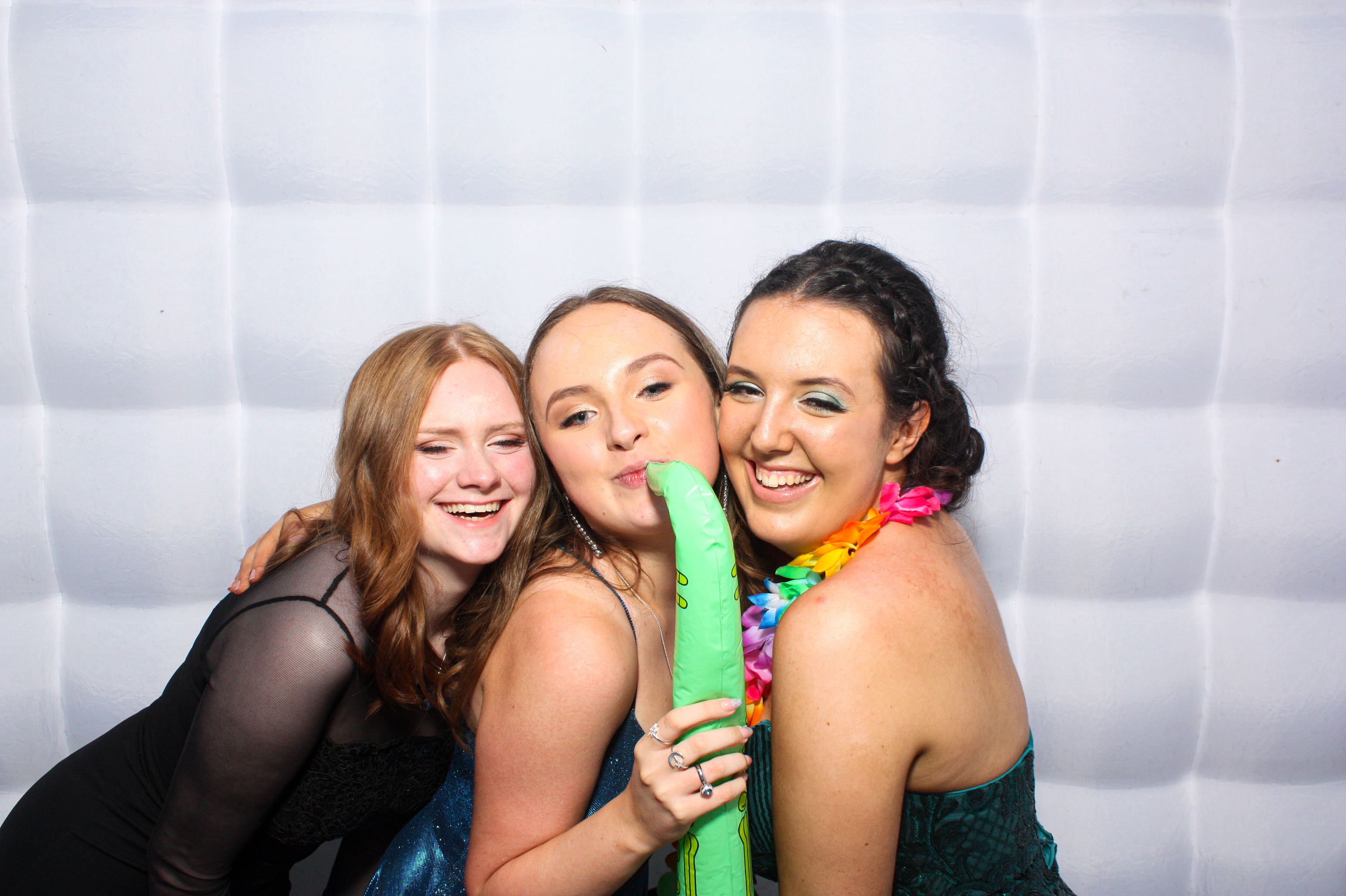 St.Louis CS Debs | View more photos from the event at gallery.snapmagic.ie/u/SnapMagic/StLouis-CS-Debs
