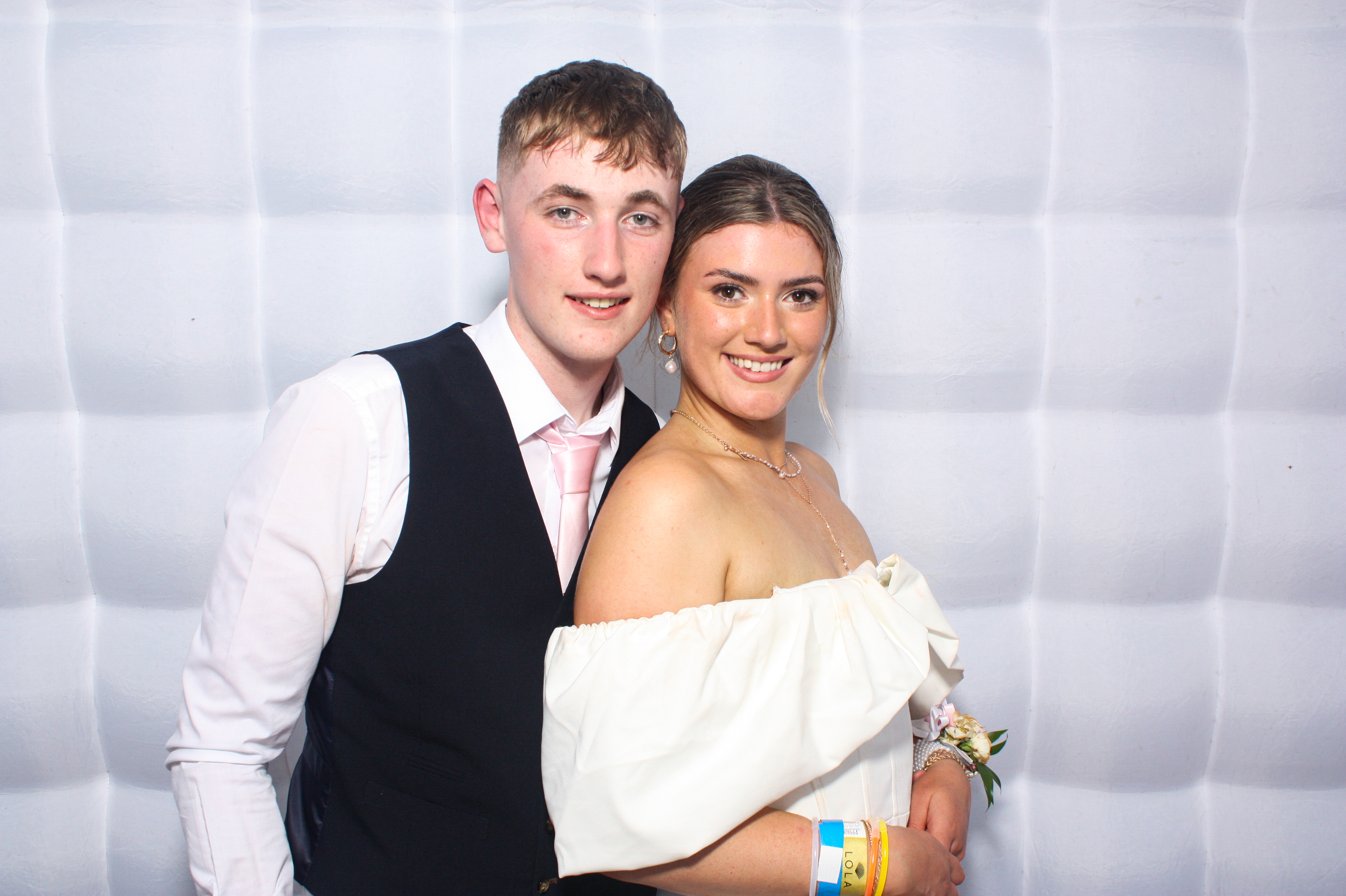 St.Louis CS Debs | View more photos from the event at gallery.snapmagic.ie/u/SnapMagic/StLouis-CS-Debs