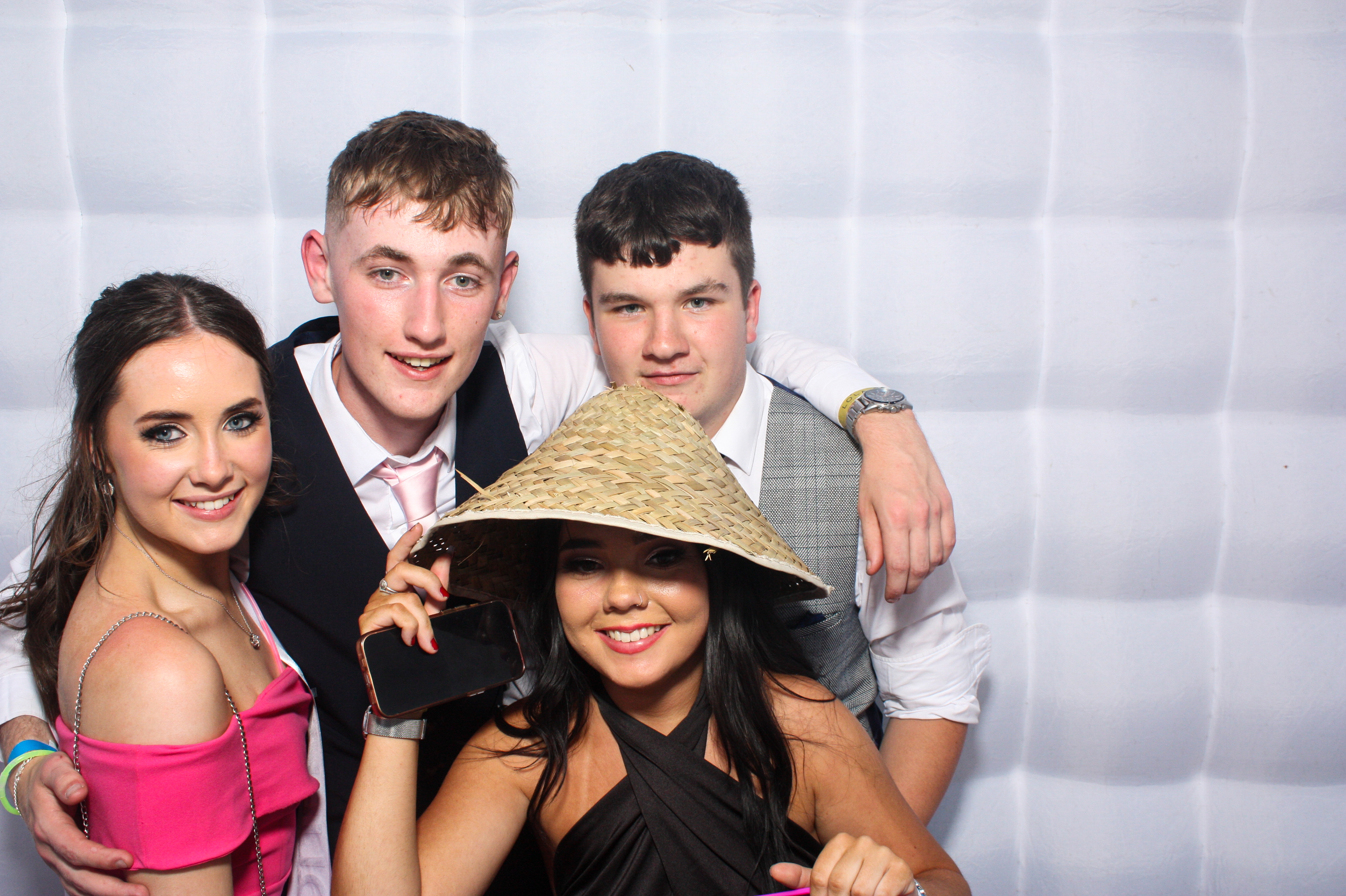 St.Louis CS Debs | View more photos from the event at gallery.snapmagic.ie/u/SnapMagic/StLouis-CS-Debs