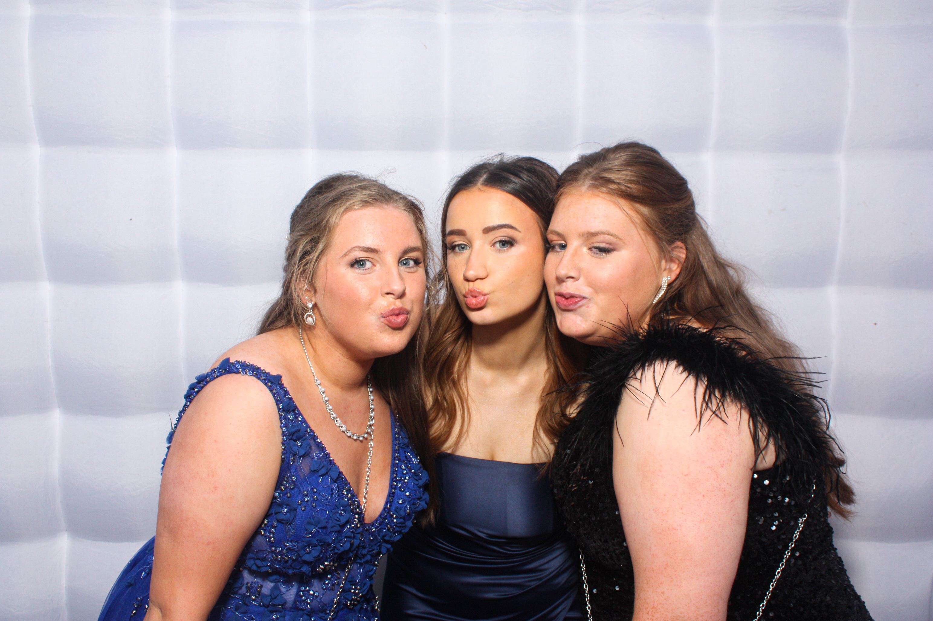 St.Louis CS Debs | View more photos from the event at gallery.snapmagic.ie/u/SnapMagic/StLouis-CS-Debs