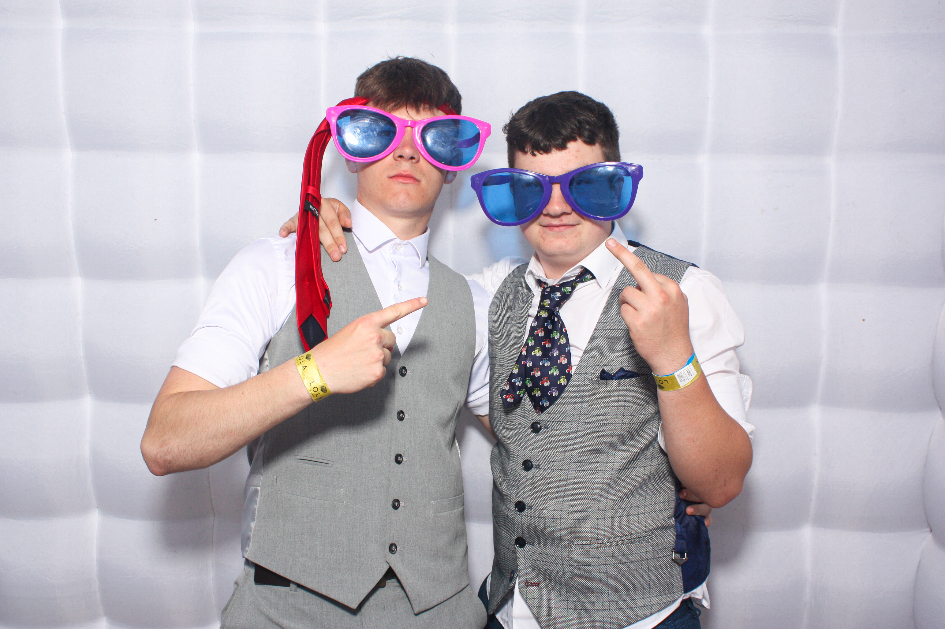St.Louis CS Debs | View more photos from the event at gallery.snapmagic.ie/u/SnapMagic/StLouis-CS-Debs