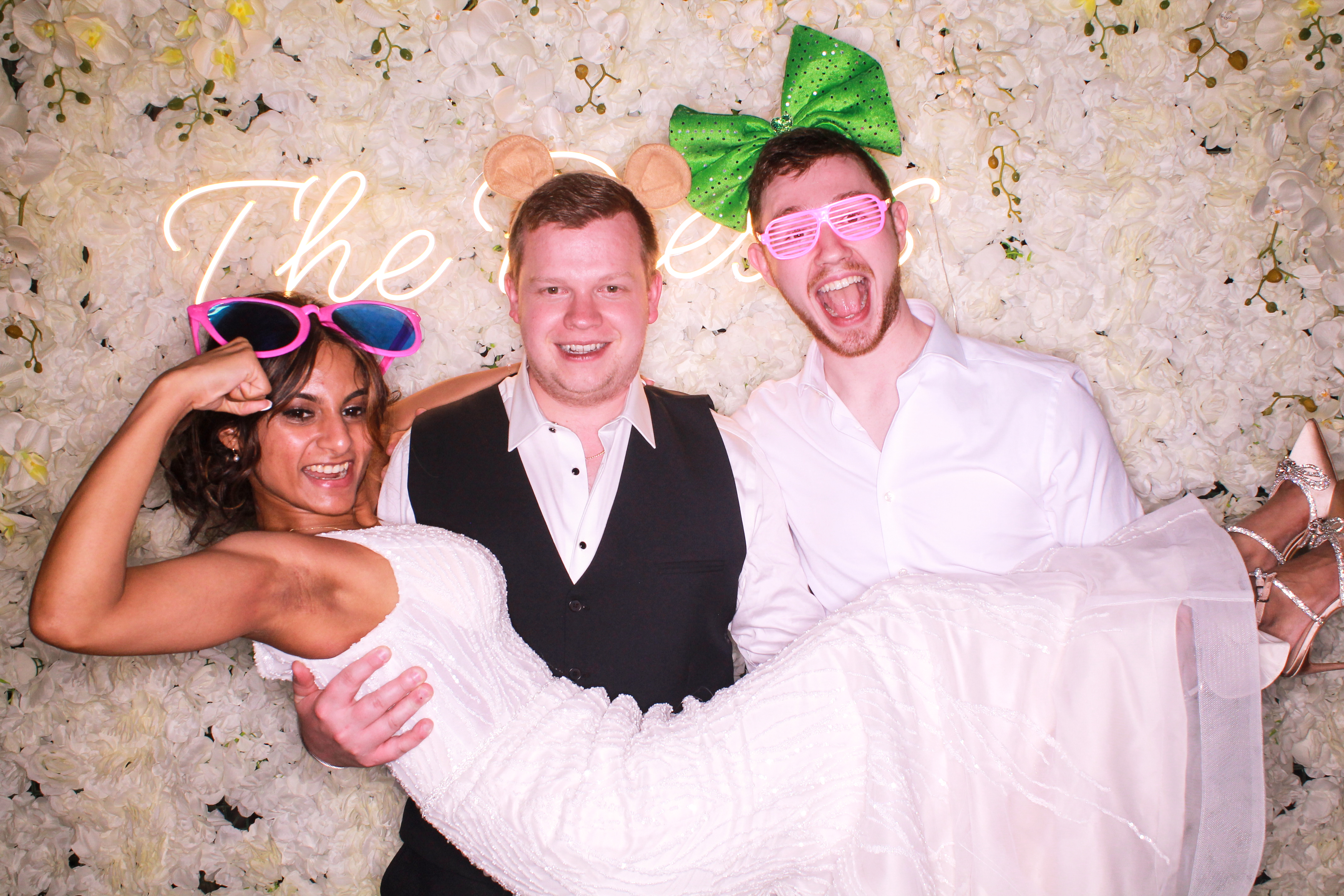 Teesha & Huw's Wedding | View more photos from the event at gallery.snapmagic.ie/u/SnapMagic/Teesha-Huws-Wedding