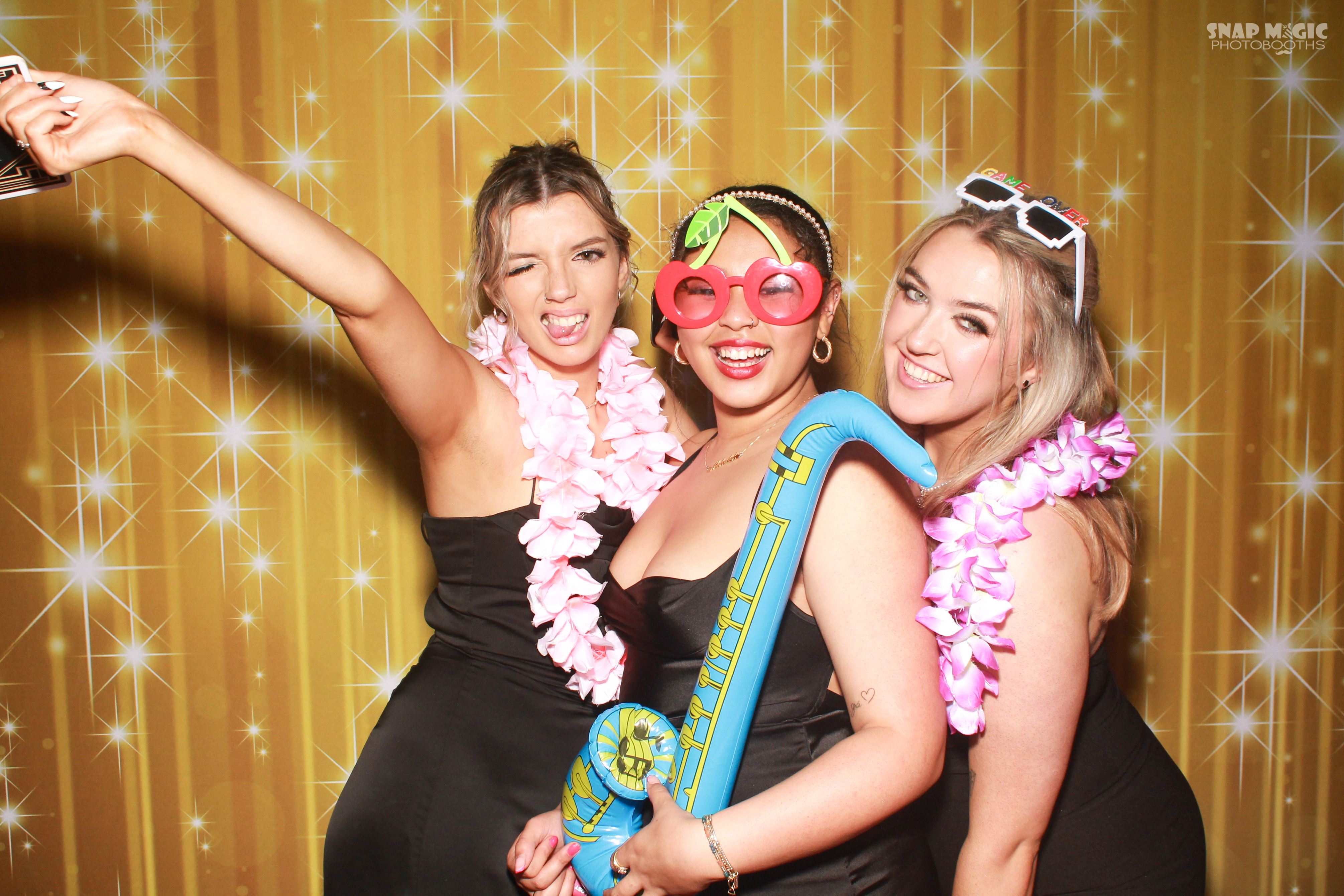 ATU Student Union Ball 2024 | View more photos from the event at gallery.snapmagic.ie/u/SnapMagic/ATU-Student-Union-Ball-2024