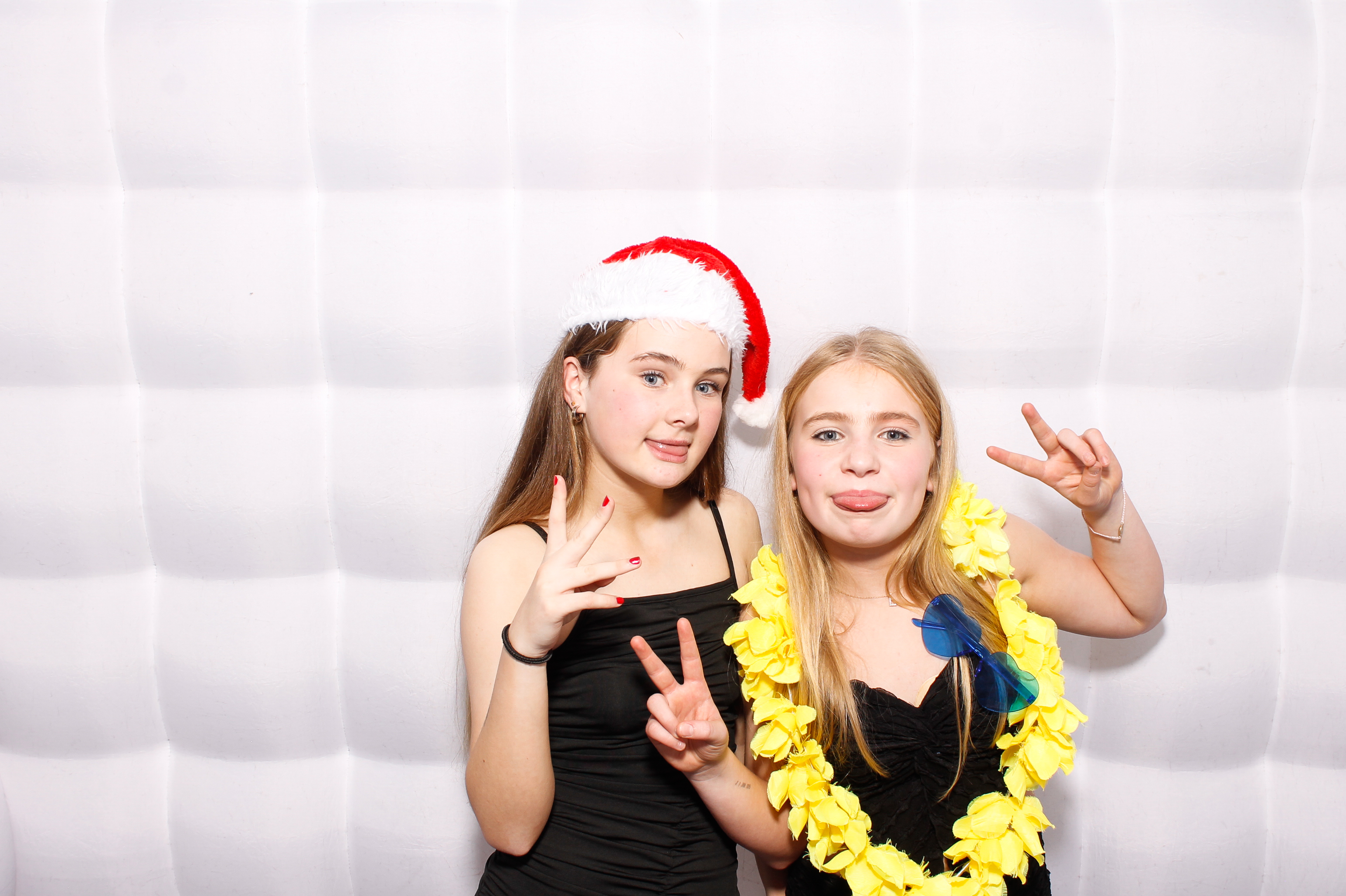 Aghamore Foroige Christmas Disco | View more photos from the event at gallery.snapmagic.ie/u/SnapMagic/Aghamore-Foroige-Christmas-Disco