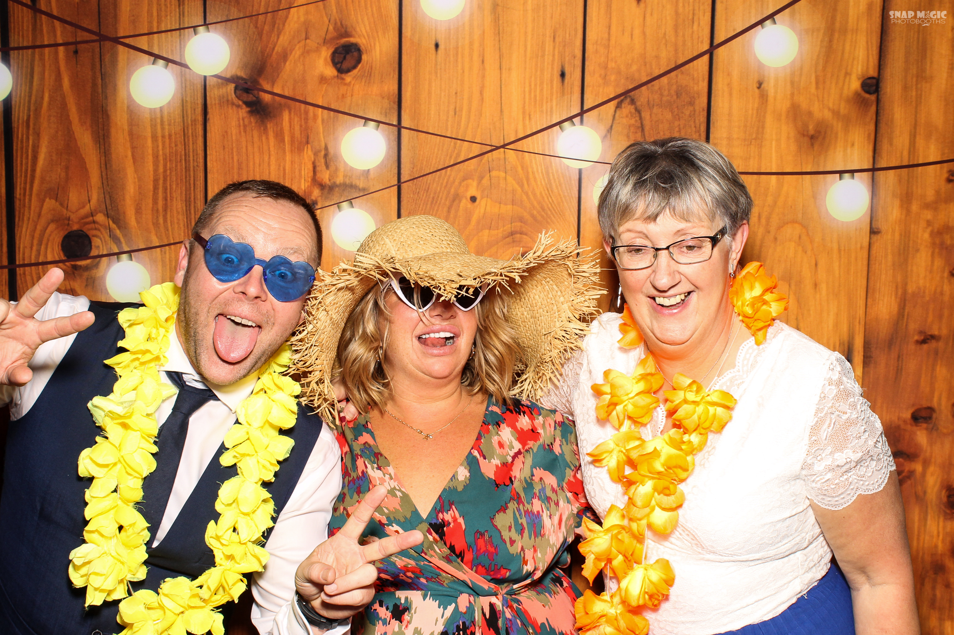 Ashling & Stephen's Wedding | View more photos from the event at gallery.snapmagic.ie/u/SnapMagic/Ashling-Stephens-Wedding