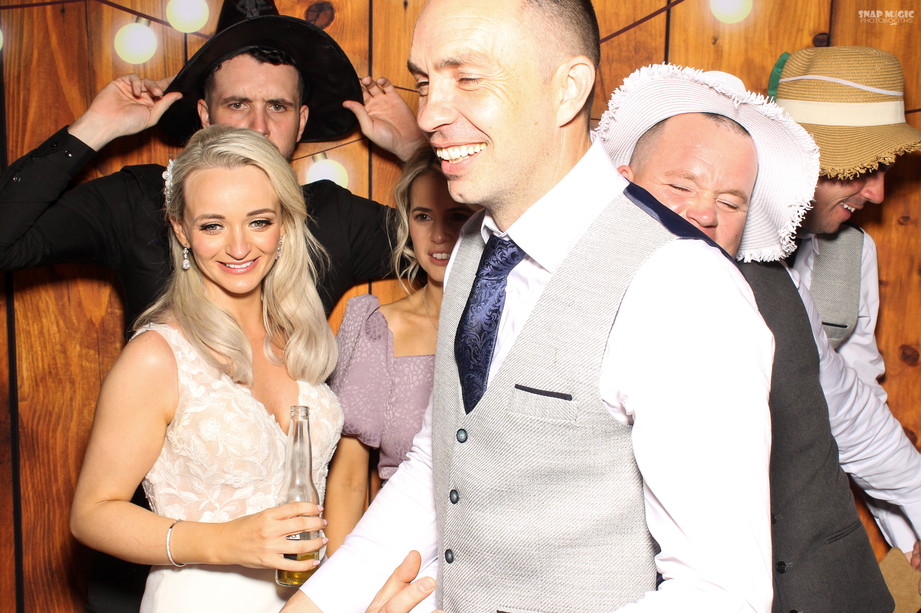 Ashling & Stephen's Wedding | View more photos from the event at gallery.snapmagic.ie/u/SnapMagic/Ashling-Stephens-Wedding