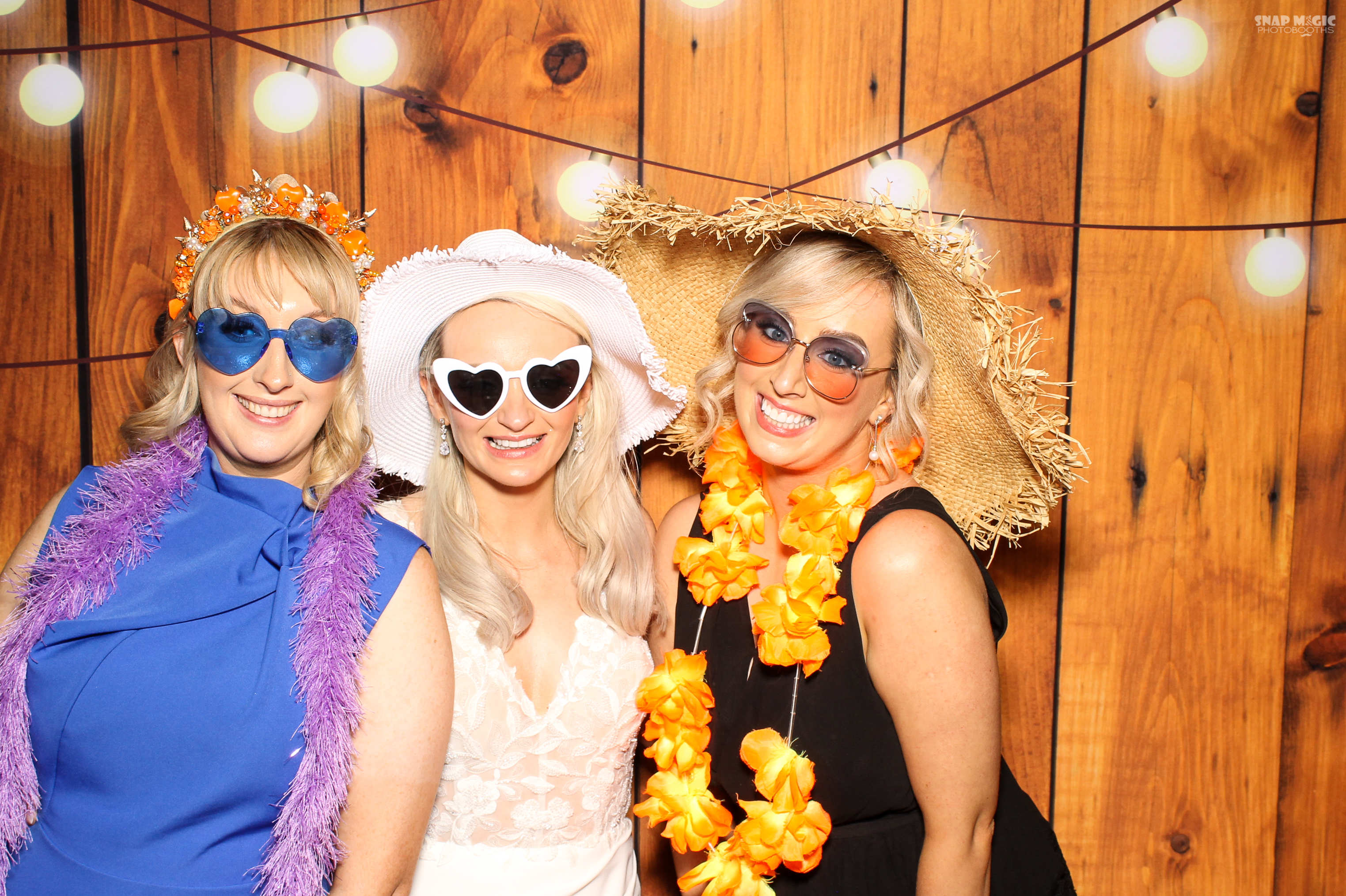Ashling & Stephen's Wedding | View more photos from the event at gallery.snapmagic.ie/u/SnapMagic/Ashling-Stephens-Wedding