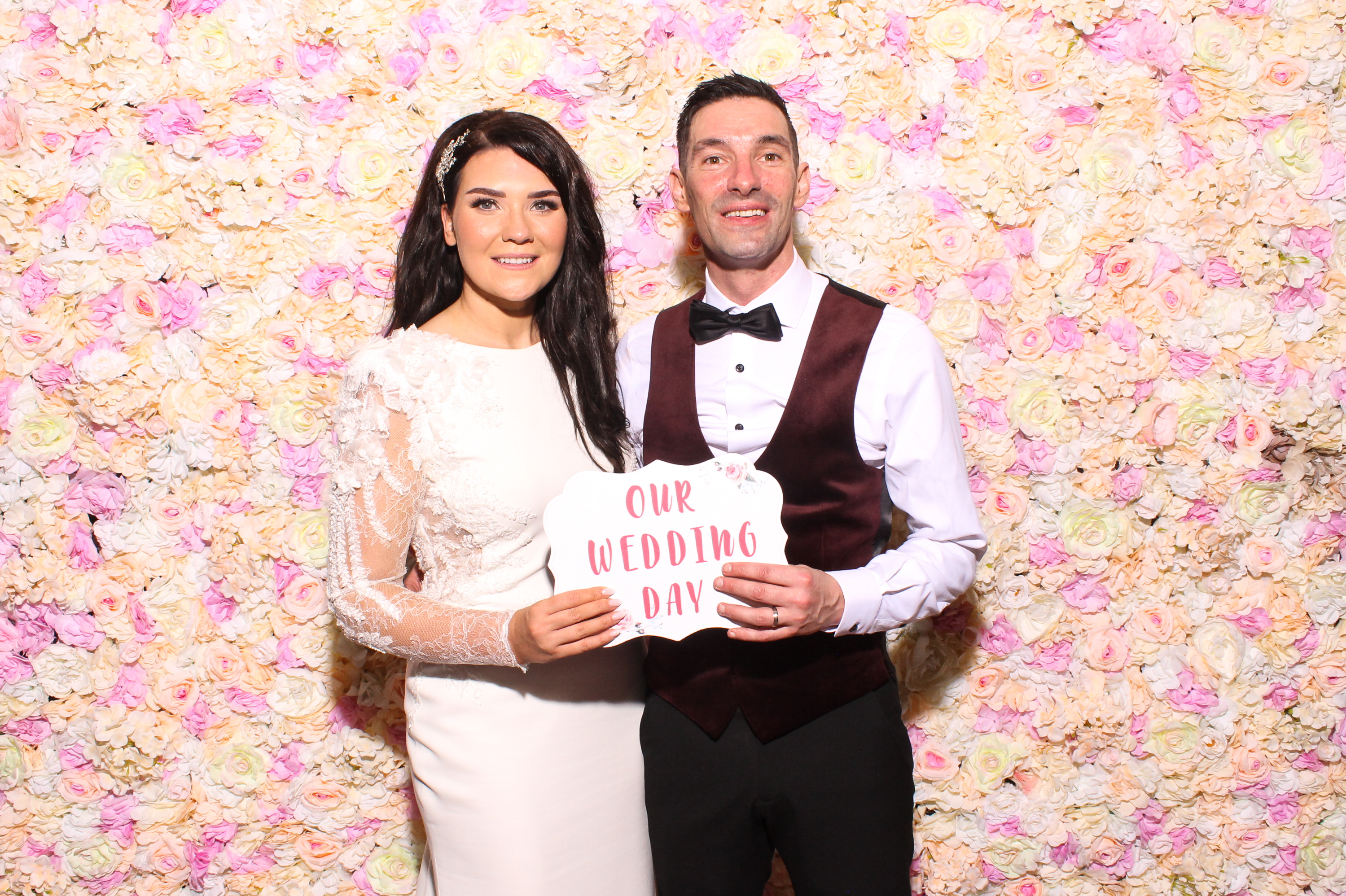 Caroline & Enda's Wedding | View more photos from the event at gallery.snapmagic.ie/u/SnapMagic/Caroline-Endas-Wedding
