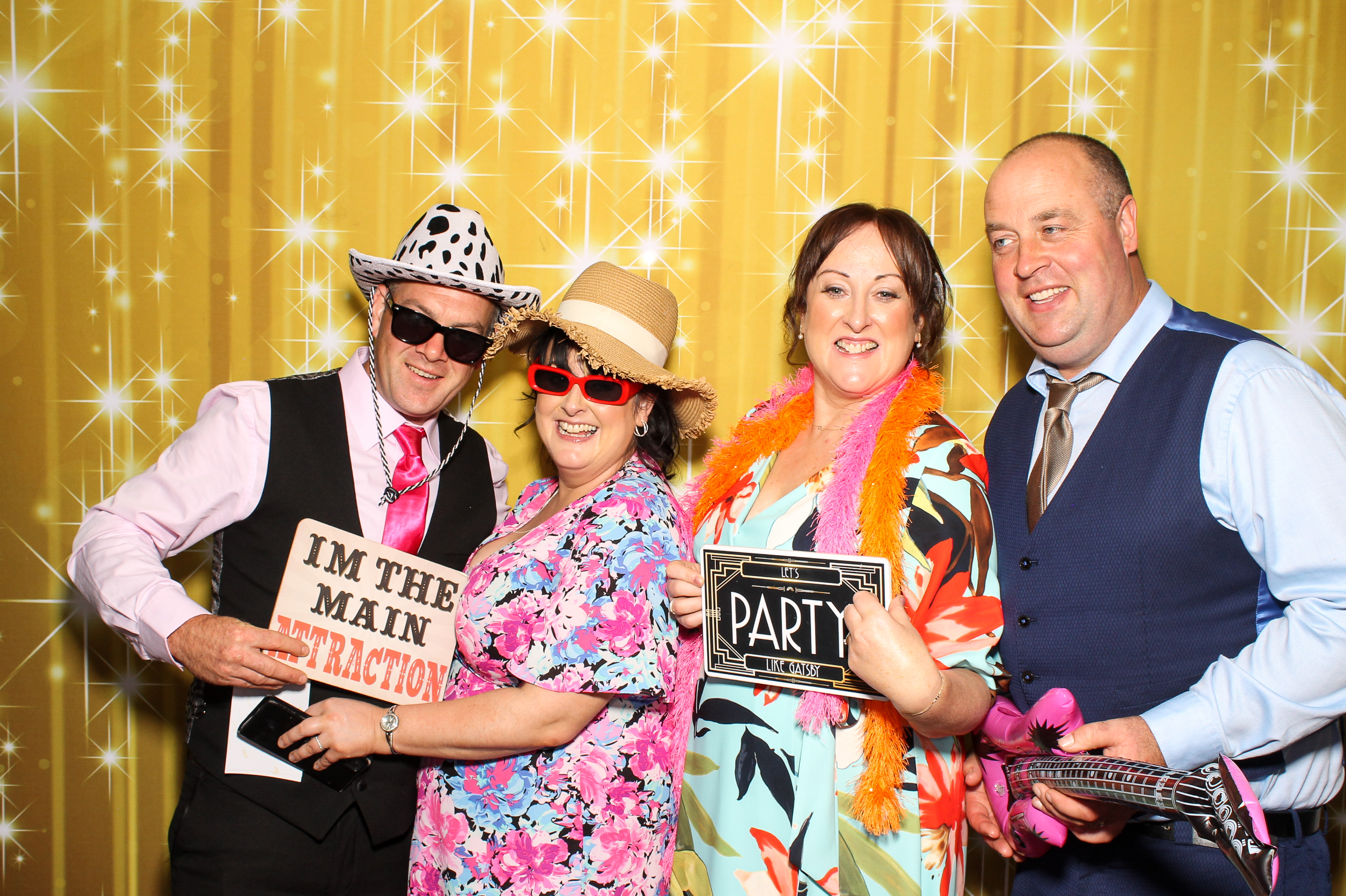Cathy & Martin's Wedding | View more photos from the event at gallery.snapmagic.ie/u/SnapMagic/Cathy-Martins-Wedding