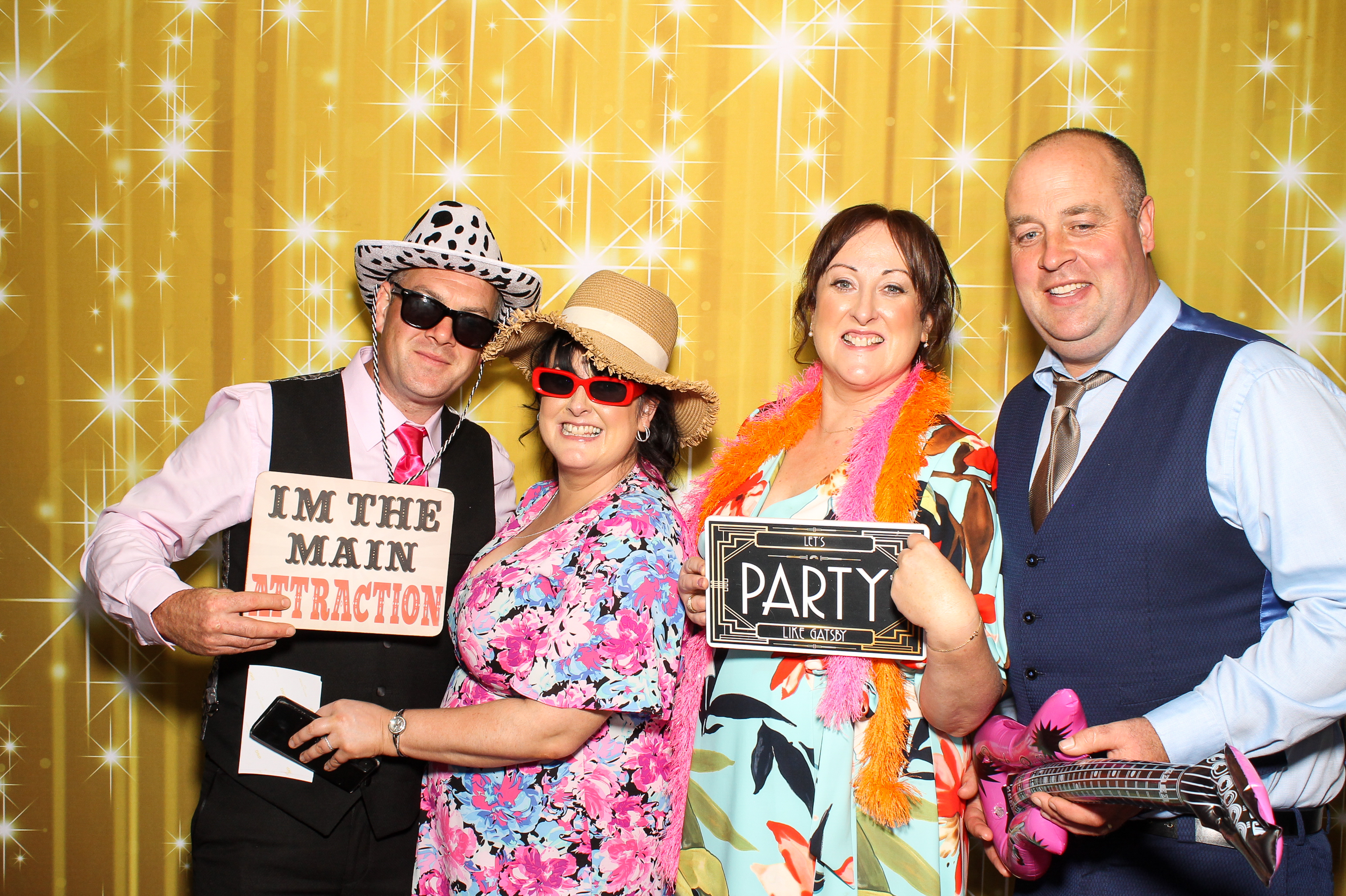 Cathy & Martin's Wedding | View more photos from the event at gallery.snapmagic.ie/u/SnapMagic/Cathy-Martins-Wedding