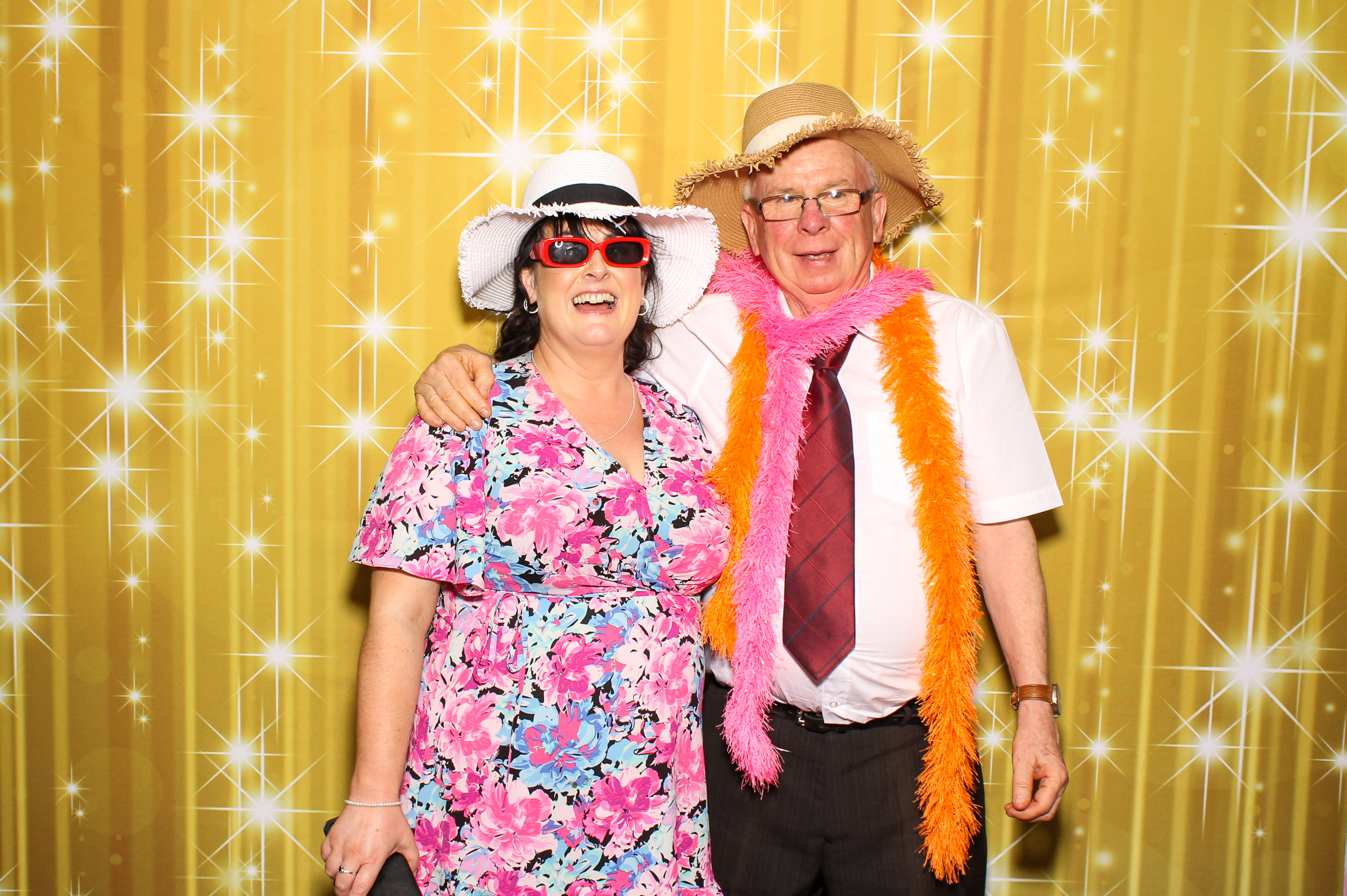 Cathy & Martin's Wedding | View more photos from the event at gallery.snapmagic.ie/u/SnapMagic/Cathy-Martins-Wedding