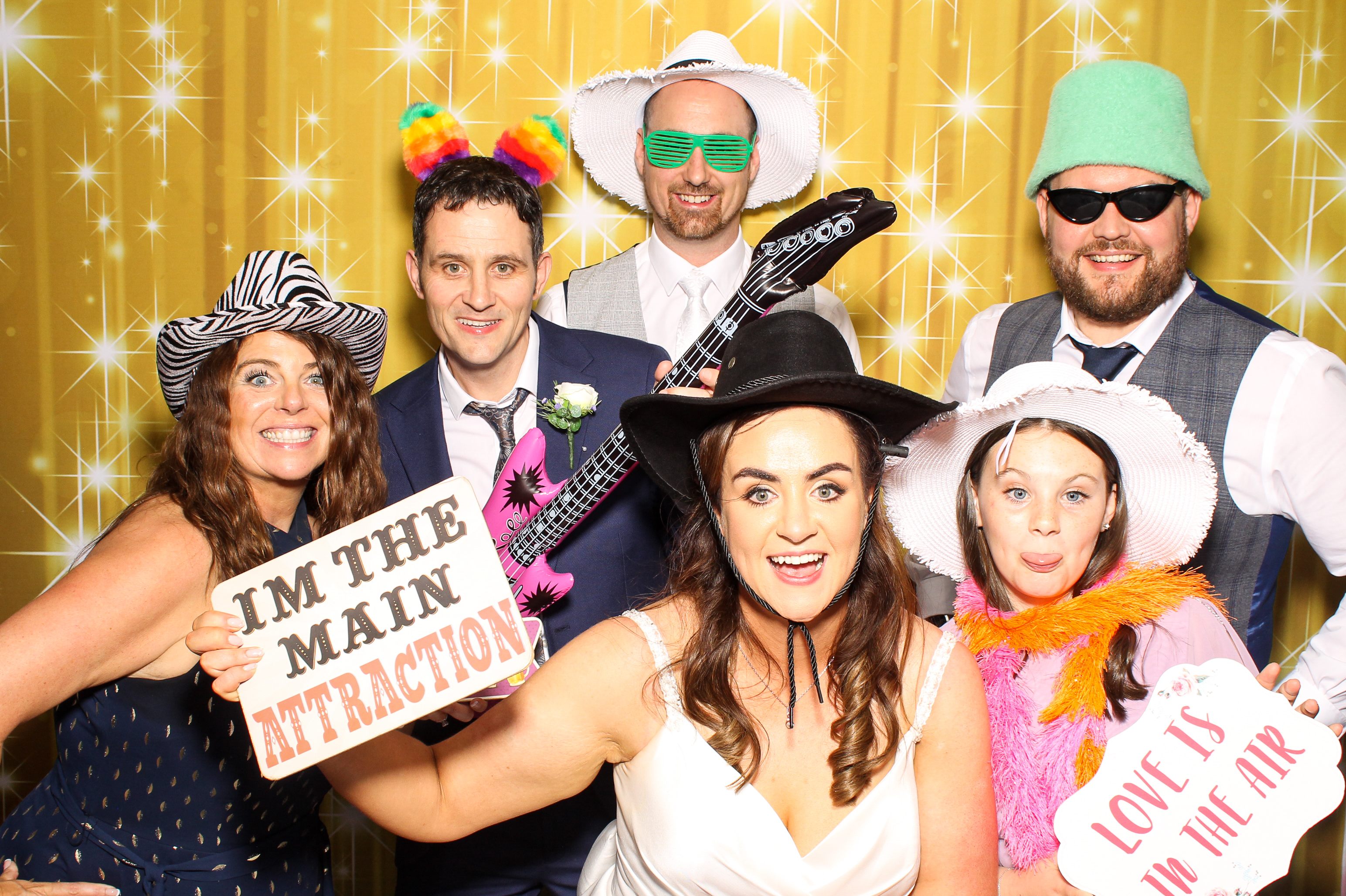 Cathy & Martin's Wedding | View more photos from the event at gallery.snapmagic.ie/u/SnapMagic/Cathy-Martins-Wedding