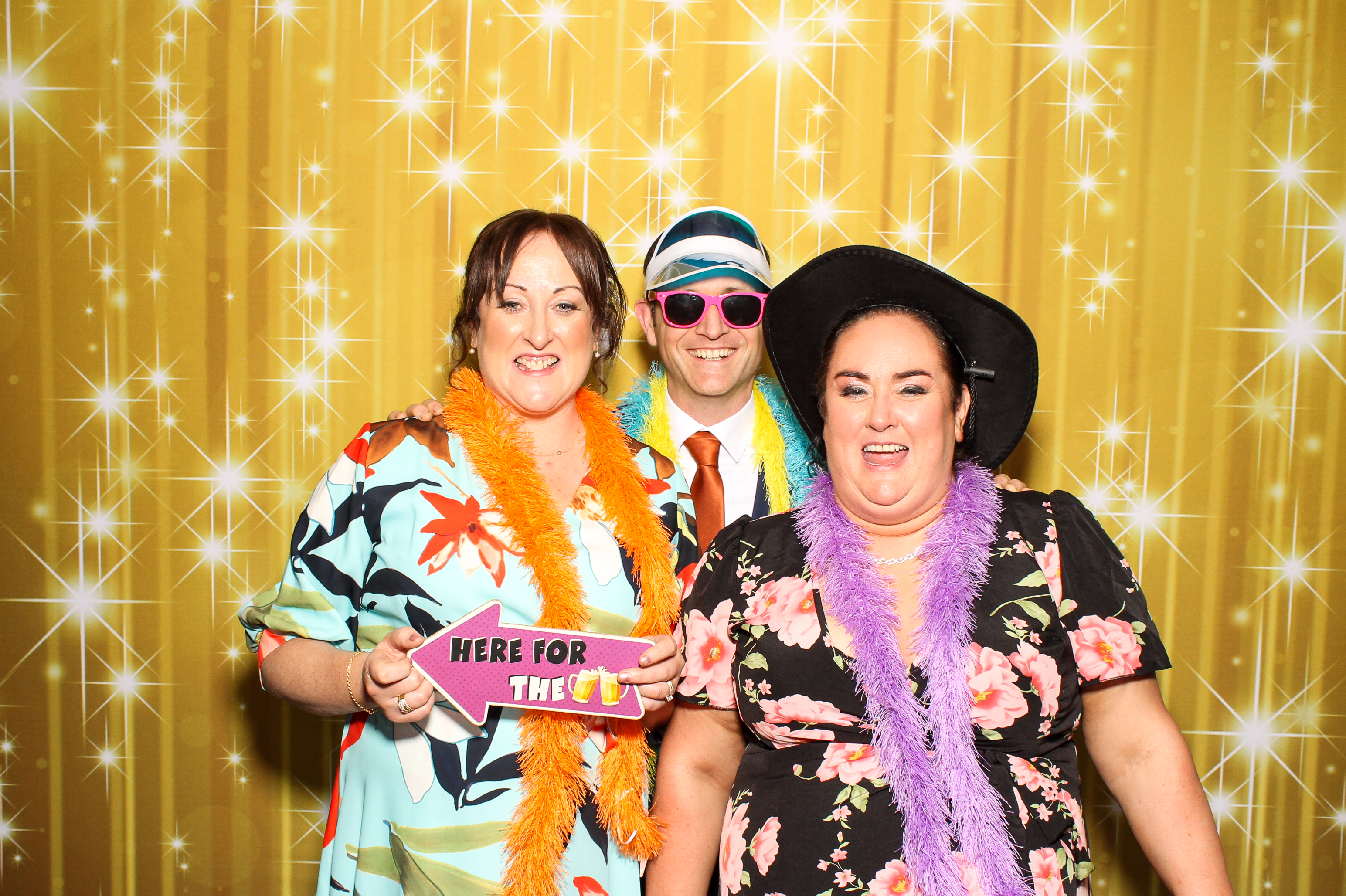 Cathy & Martin's Wedding | View more photos from the event at gallery.snapmagic.ie/u/SnapMagic/Cathy-Martins-Wedding