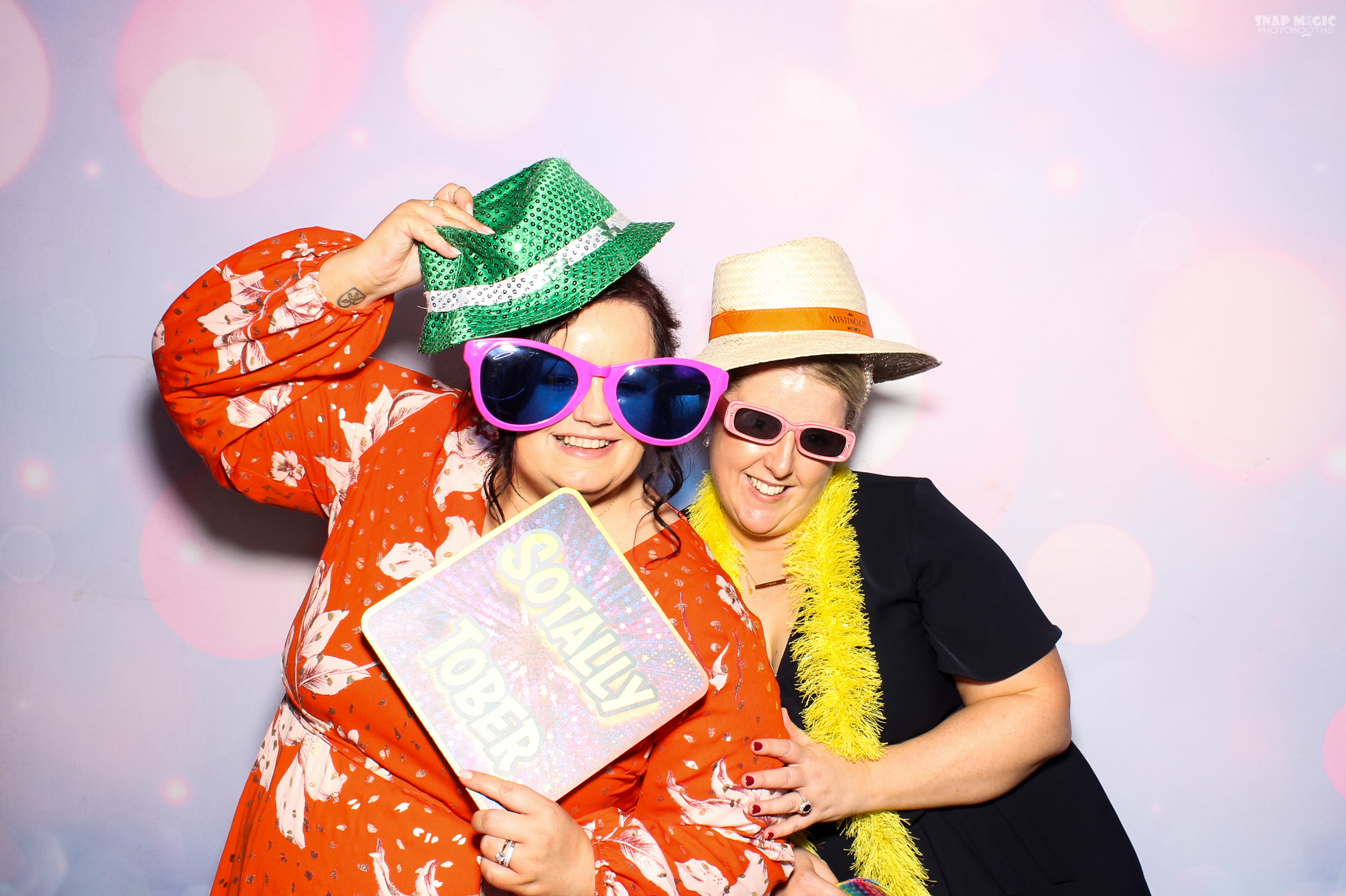 Catriona & Jonathan's Wedding | View more photos from the event at gallery.snapmagic.ie/u/SnapMagic/Catriona-Jonathans-Wedding