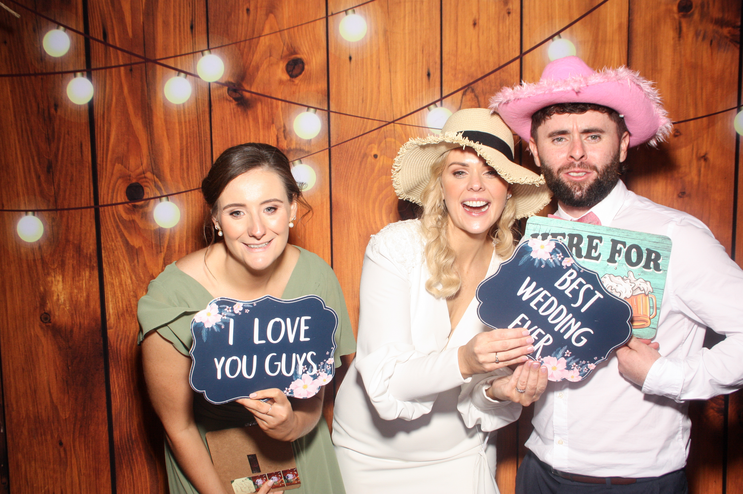 Claire & David's Wedding | View more photos from the event at gallery.snapmagic.ie/u/SnapMagic/Claire-Davids-Wedding