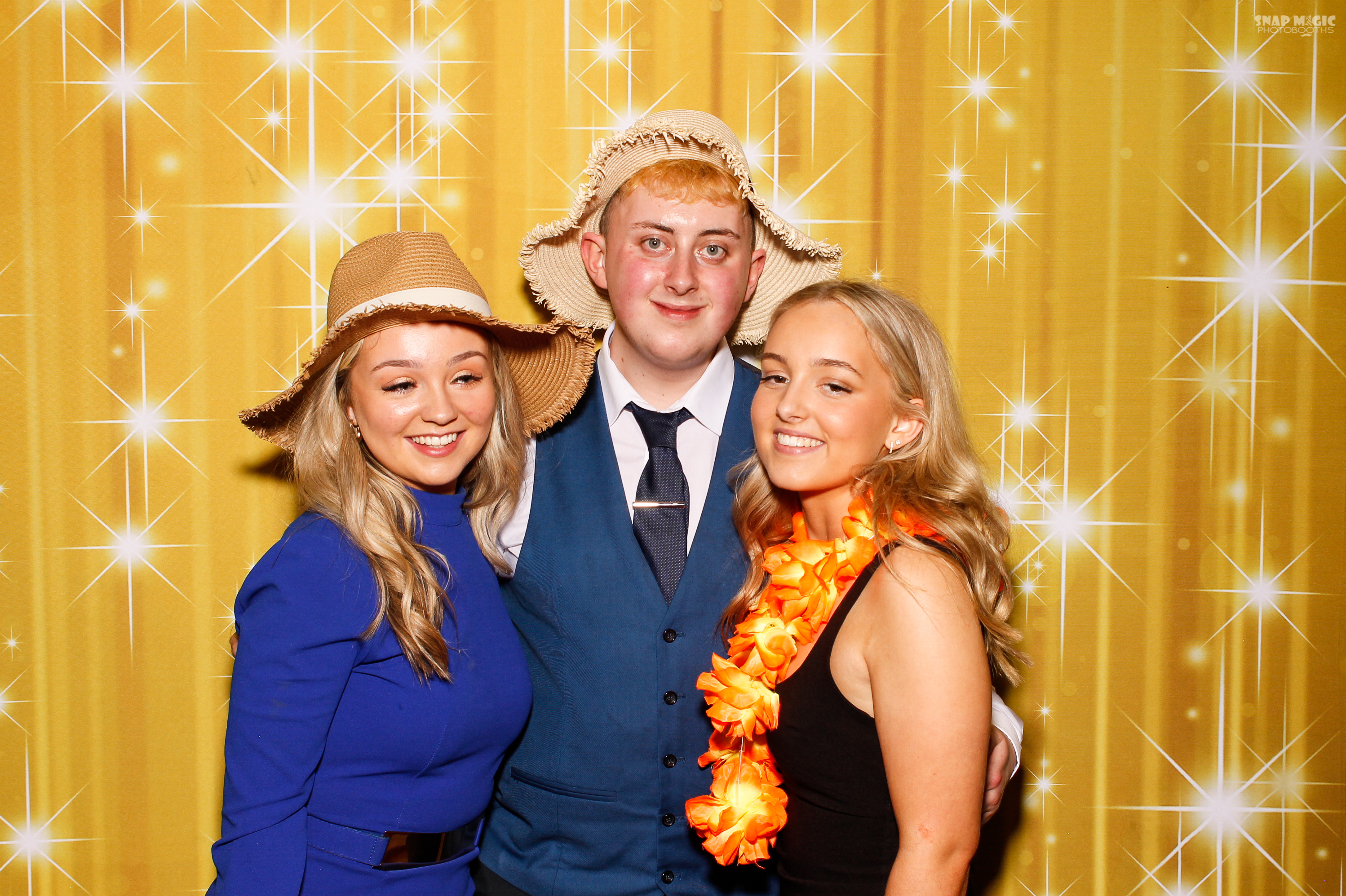 Cora & Gerard's Wedding | View more photos from the event at gallery.snapmagic.ie/u/SnapMagic/Cora-Gerards-Wedding