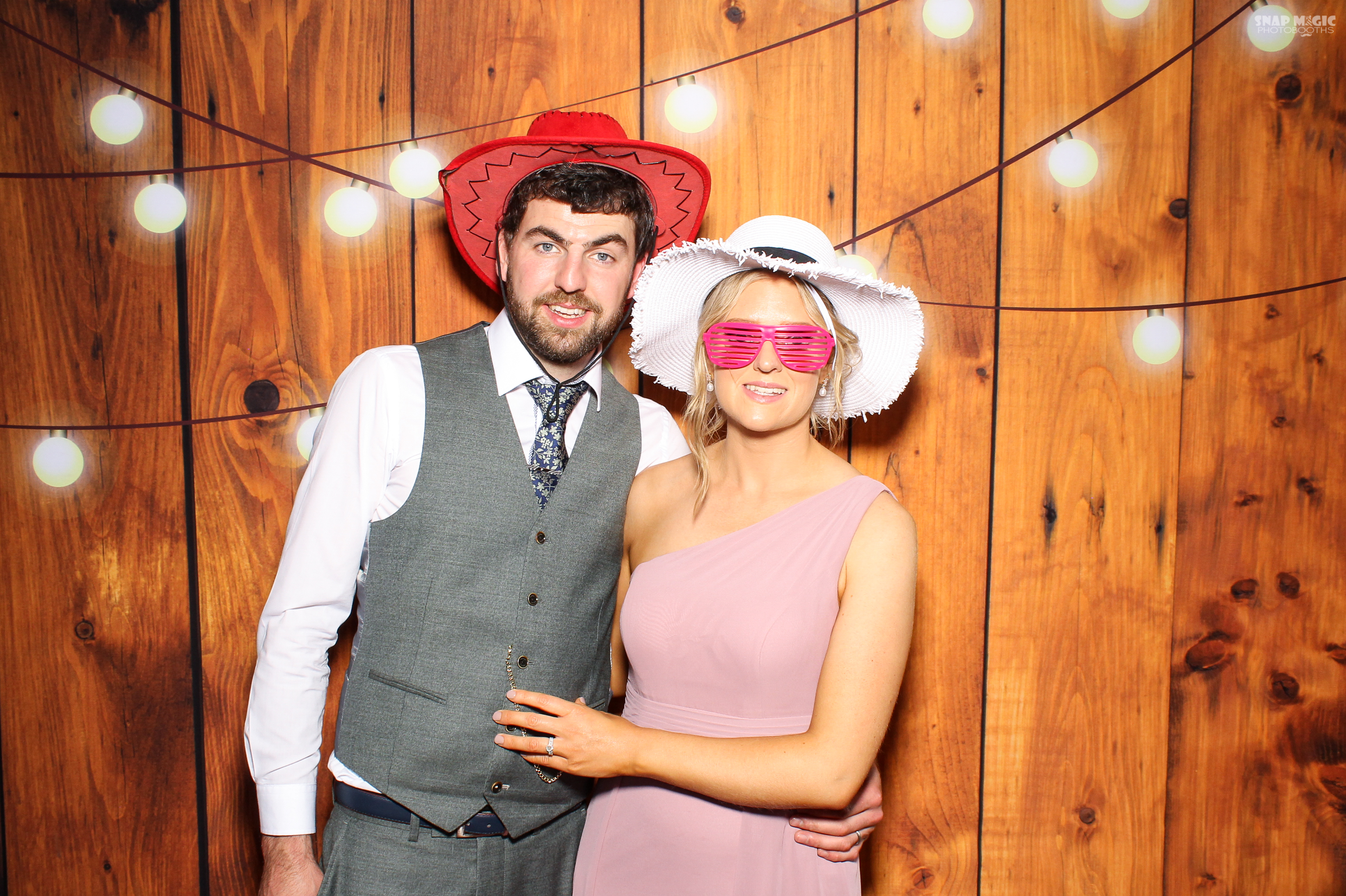 Deirdre & John's Wedding | View more photos from the event at gallery.snapmagic.ie/u/SnapMagic/Deirdre-Johns-Wedding