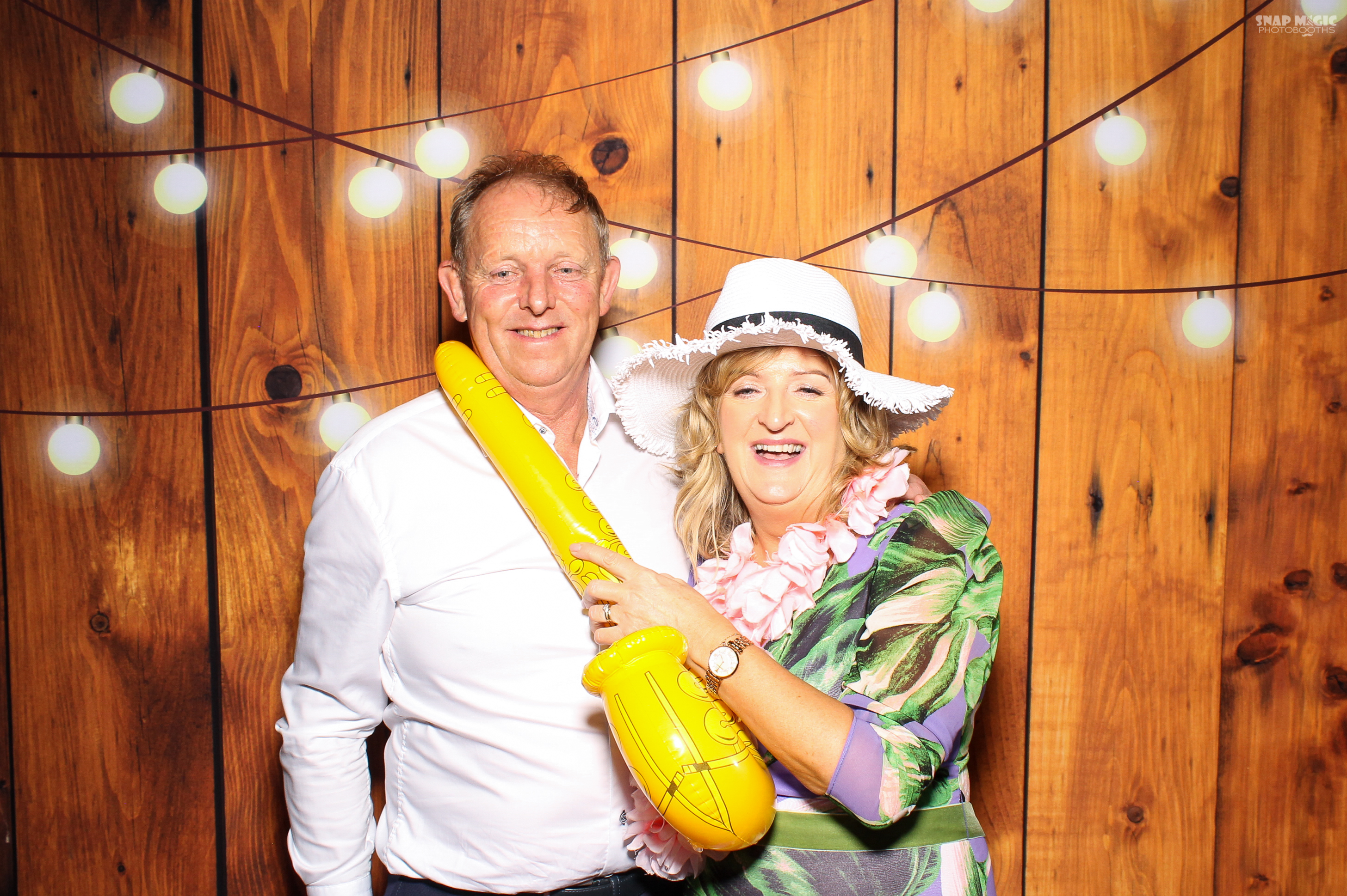 Deirdre & John's Wedding | View more photos from the event at gallery.snapmagic.ie/u/SnapMagic/Deirdre-Johns-Wedding