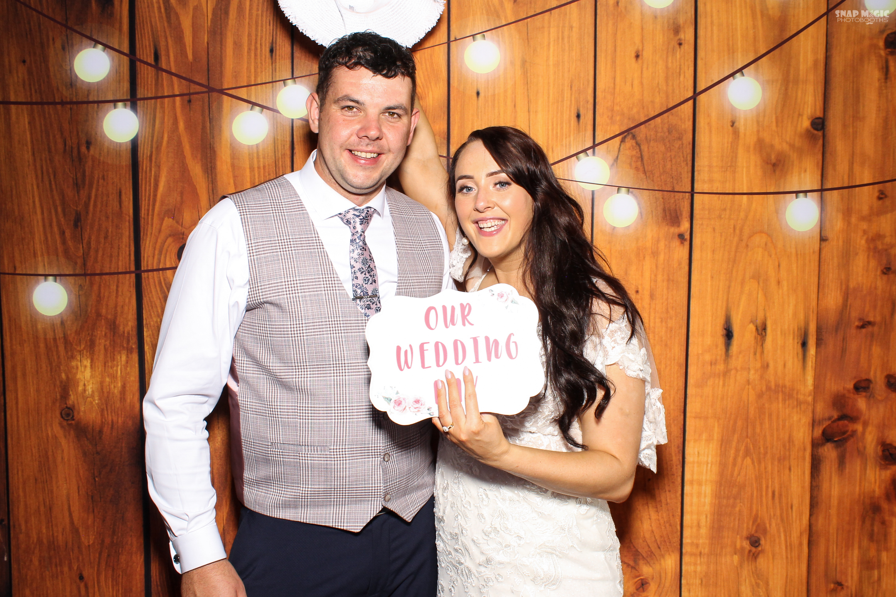 Deirdre & John's Wedding | View more photos from the event at gallery.snapmagic.ie/u/SnapMagic/Deirdre-Johns-Wedding