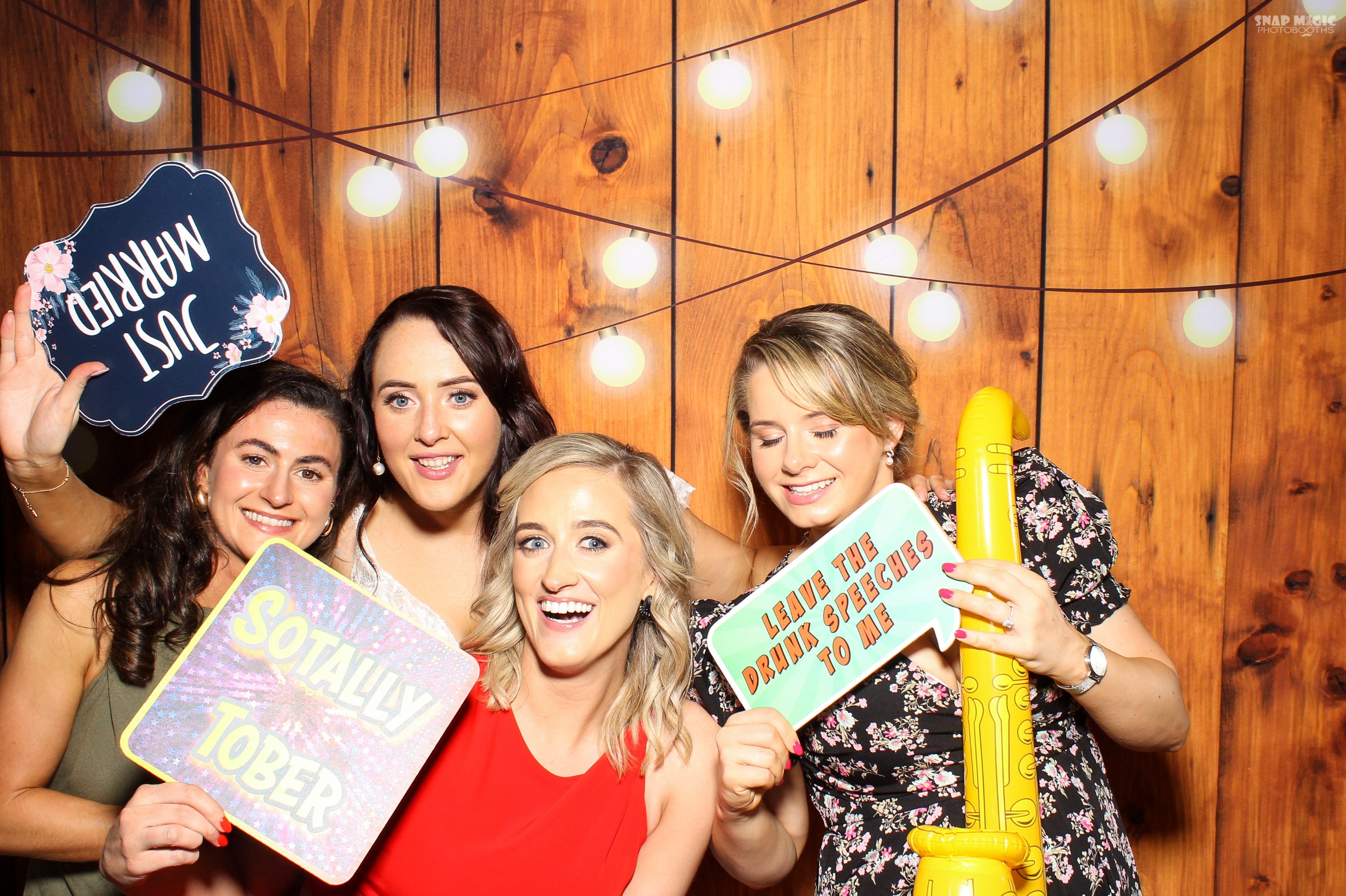 Deirdre & John's Wedding | View more photos from the event at gallery.snapmagic.ie/u/SnapMagic/Deirdre-Johns-Wedding