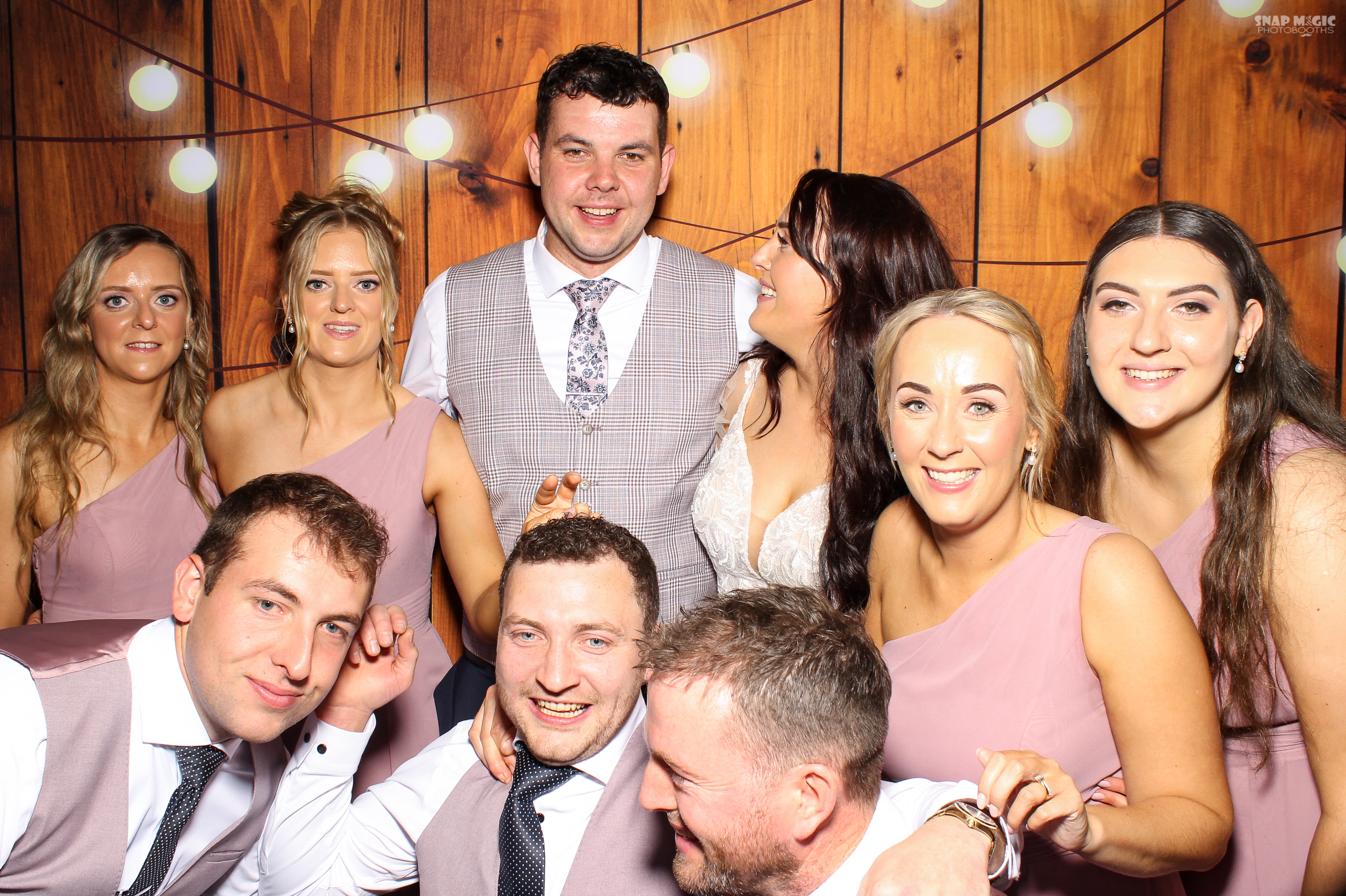 Deirdre & John's Wedding | View more photos from the event at gallery.snapmagic.ie/u/SnapMagic/Deirdre-Johns-Wedding