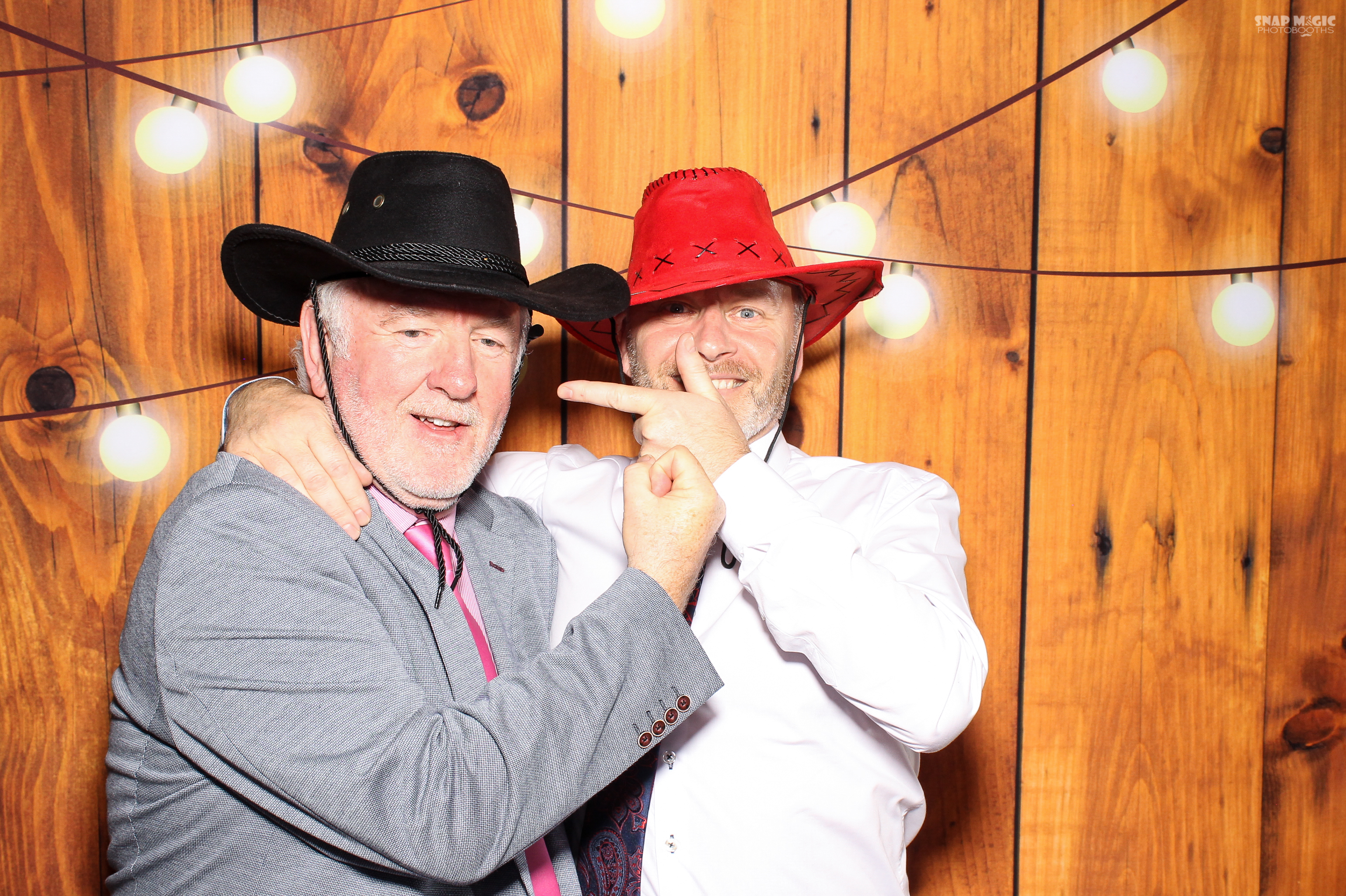 Deirdre & John's Wedding | View more photos from the event at gallery.snapmagic.ie/u/SnapMagic/Deirdre-Johns-Wedding