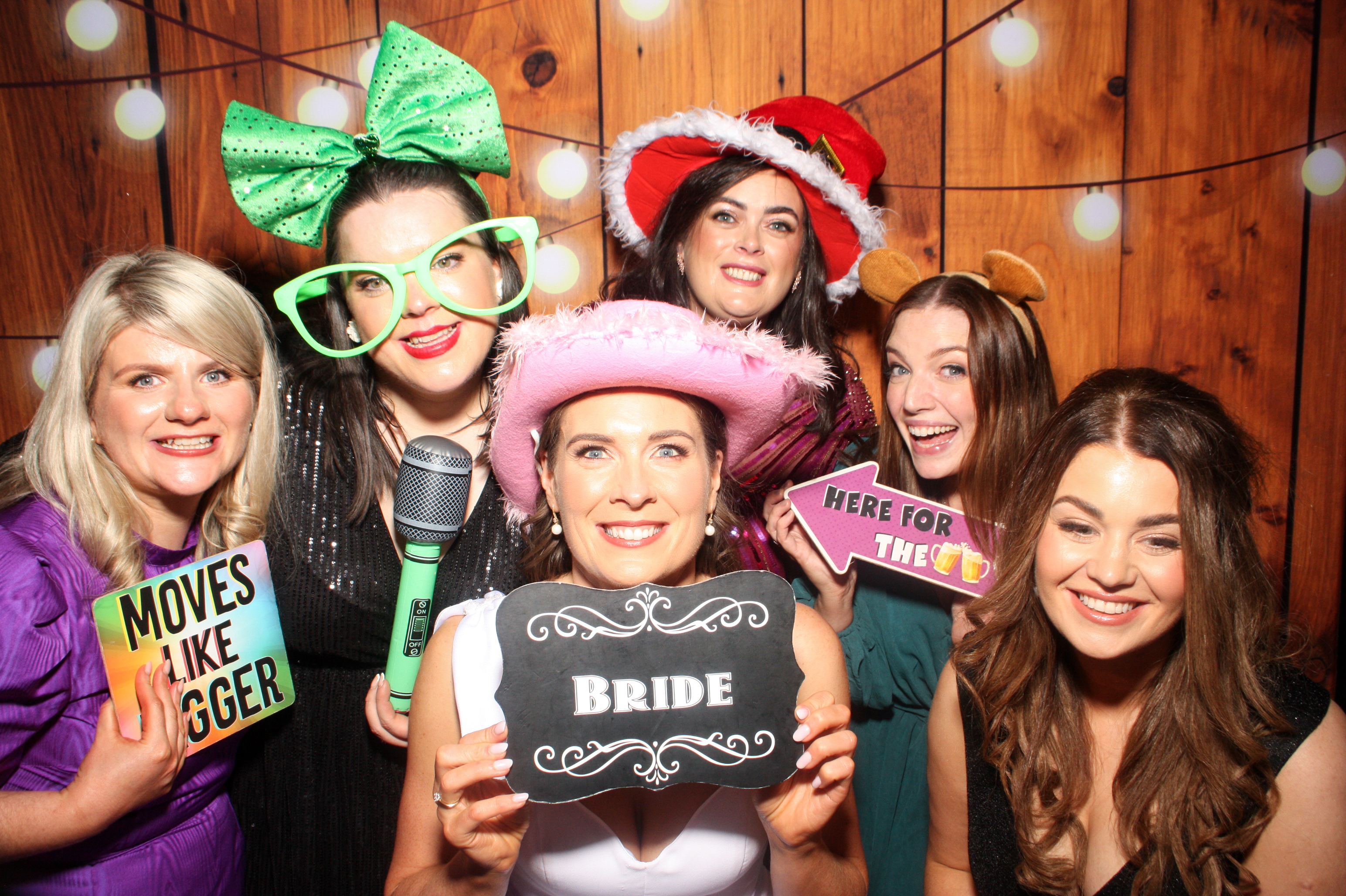 Emily & Niall's Wedding | View more photos from the event at gallery.snapmagic.ie/u/SnapMagic/Emily-Nialls-Wedding